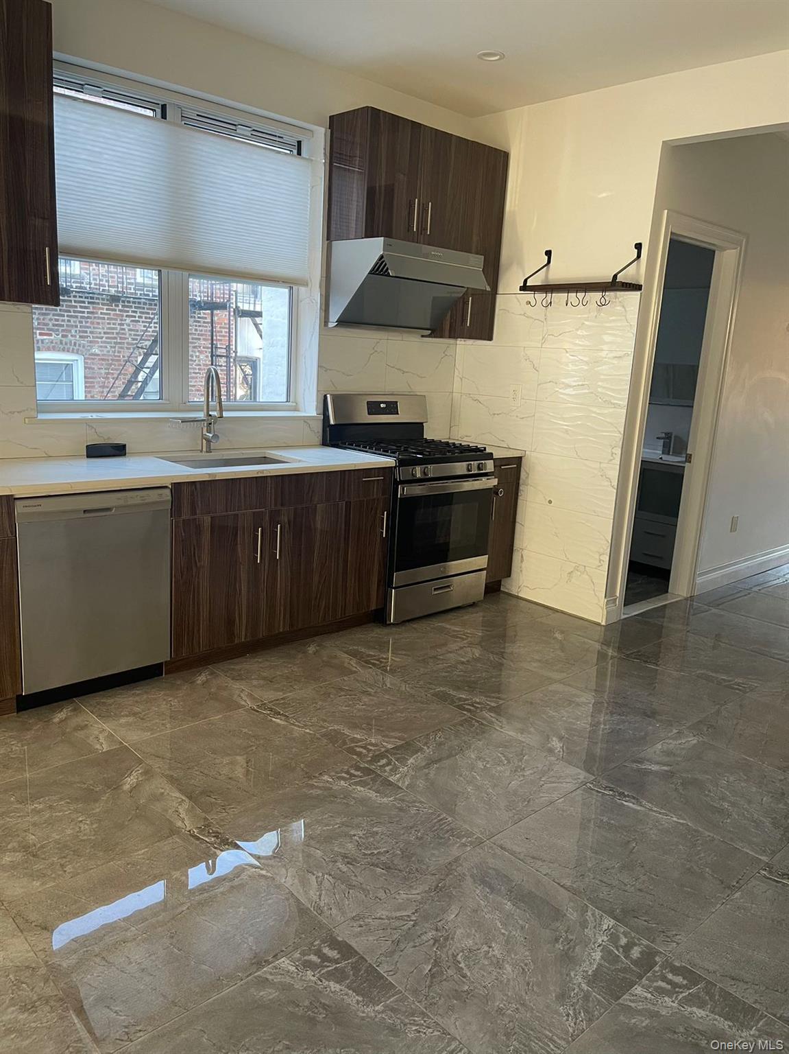 #2 photo, 311 Marine Avenue, Brooklyn , NY 11209