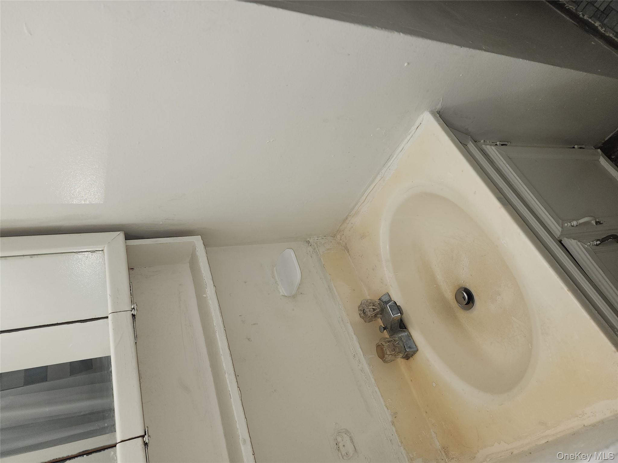 #6 photo, 206-03 Jamaica Avenue, Queens Village , NY 11428