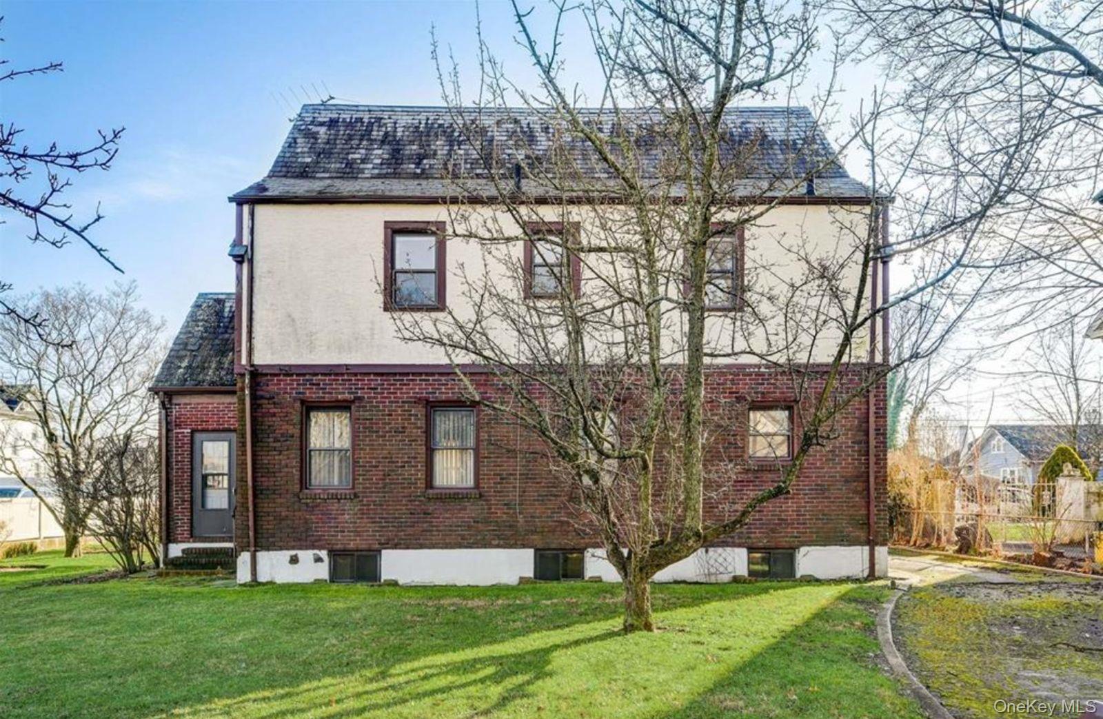 #10 photo, 29 Oak Avenue, Hempstead , NY 11550