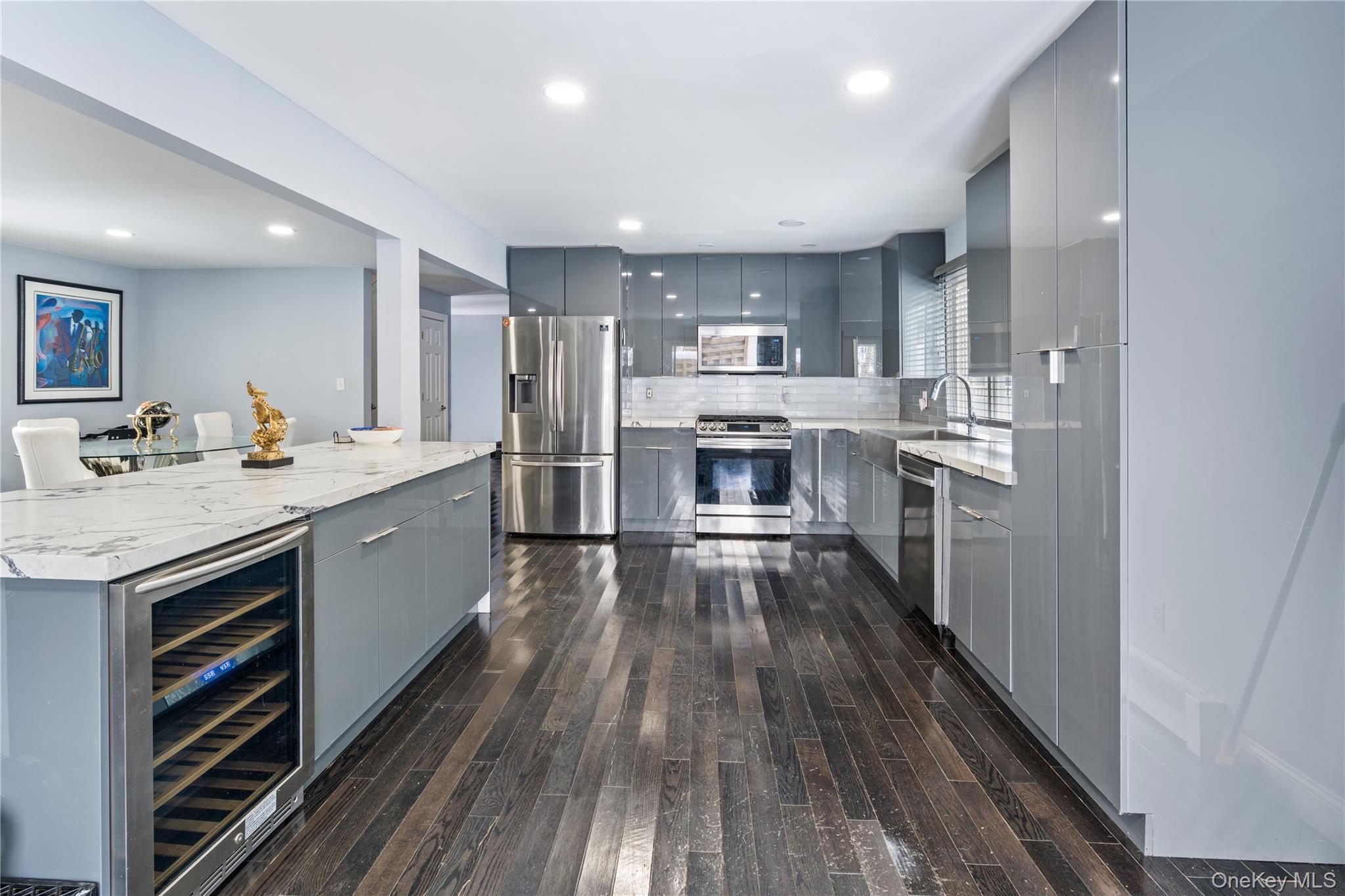 #4 photo, 3114 Healy Avenue, 뉴욕퀸즈 Far Rockaway , NY 11691