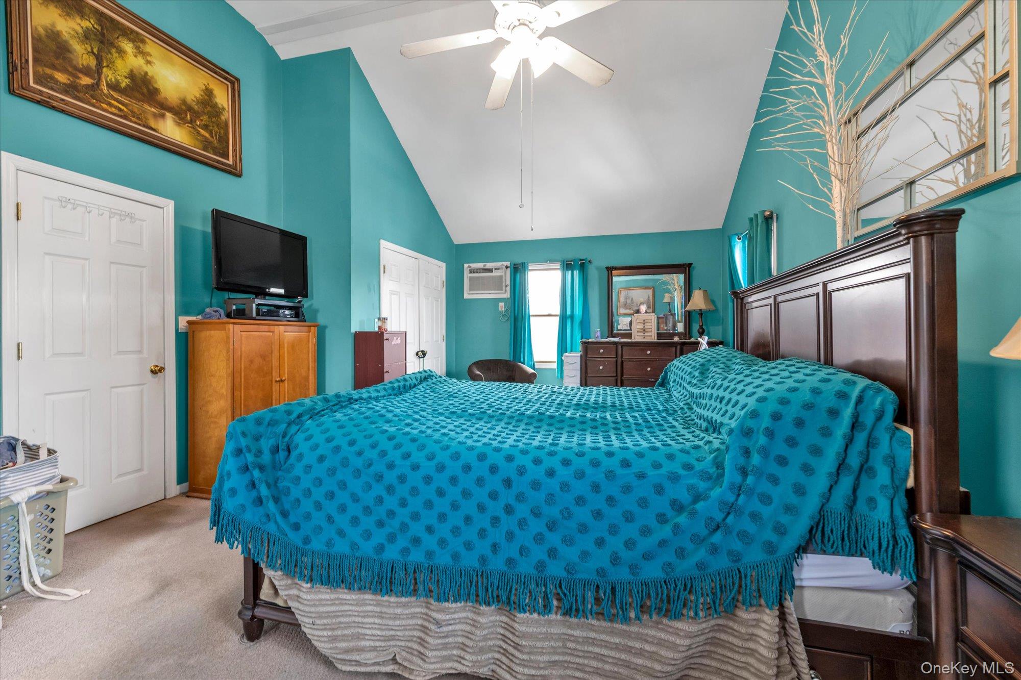 #15 photo, 18 Derby Court, Malverne , NY 11565