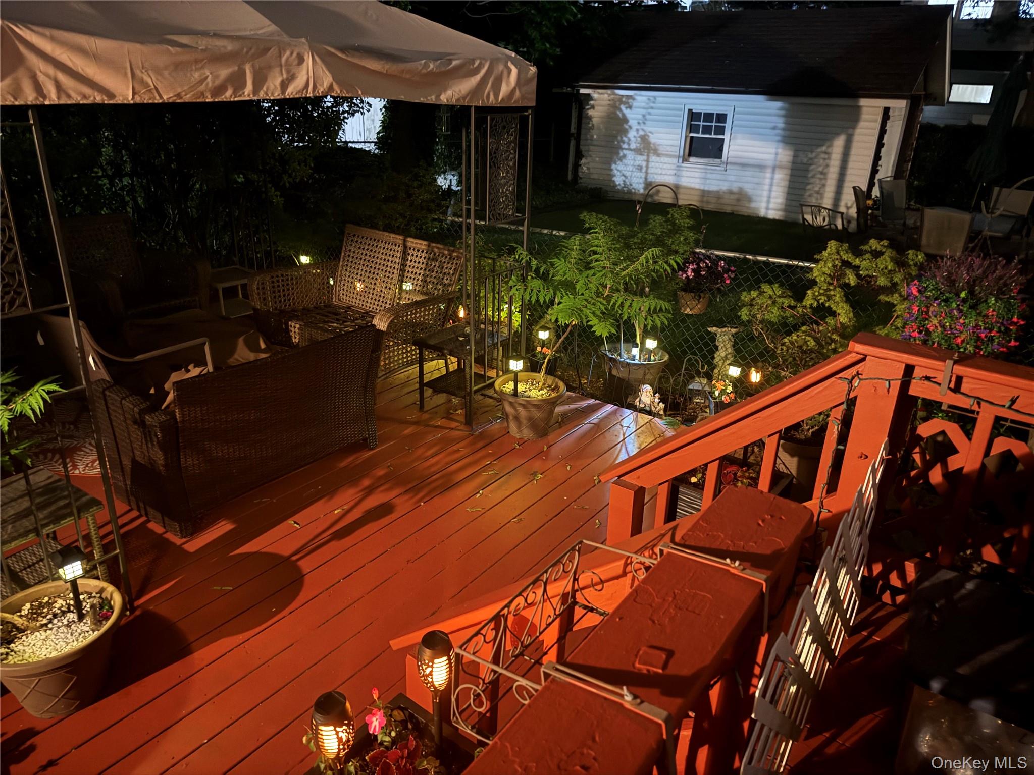 #18 photo, 18 Derby Court, Malverne , NY 11565