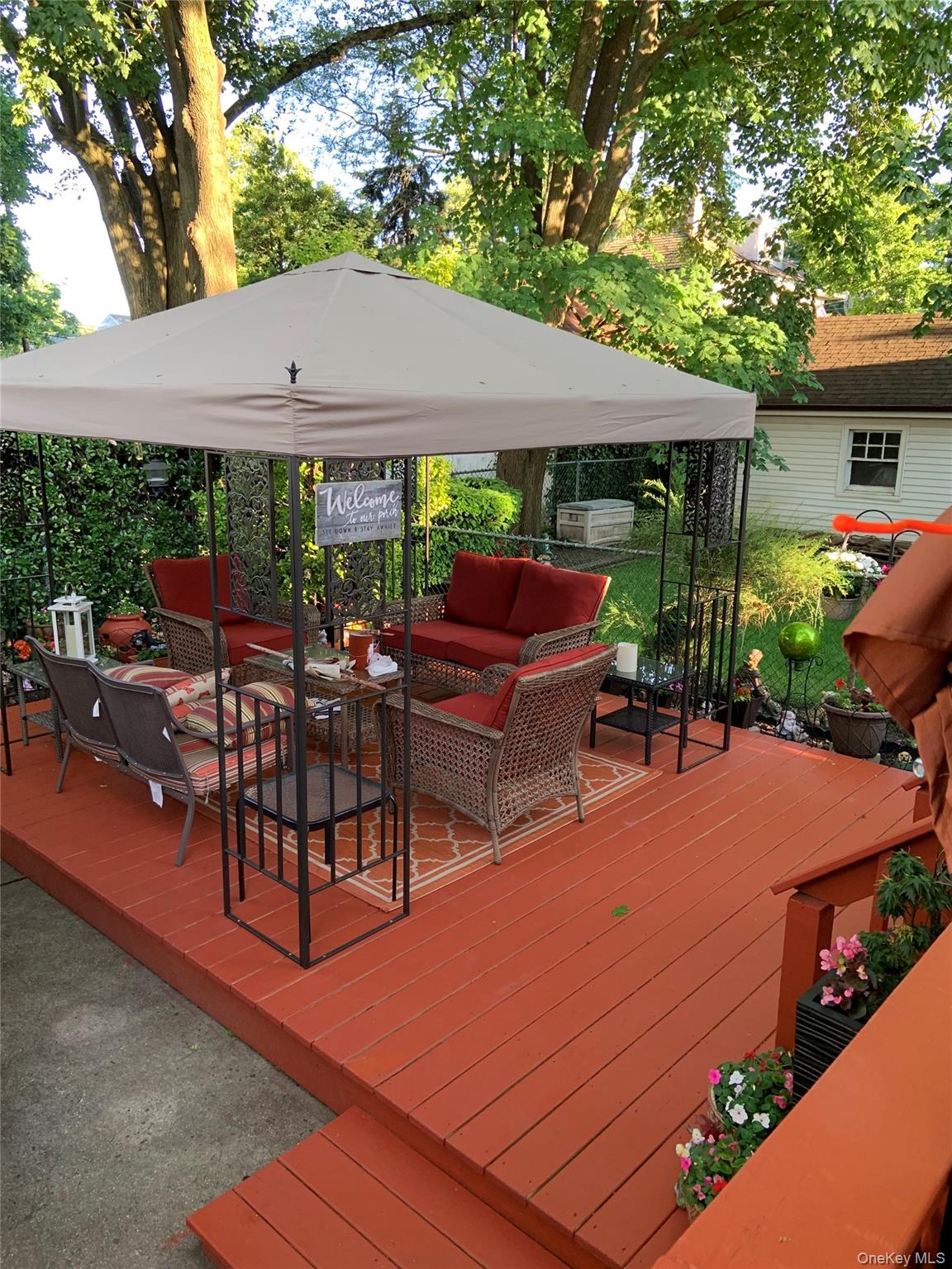 #19 photo, 18 Derby Court, Malverne , NY 11565