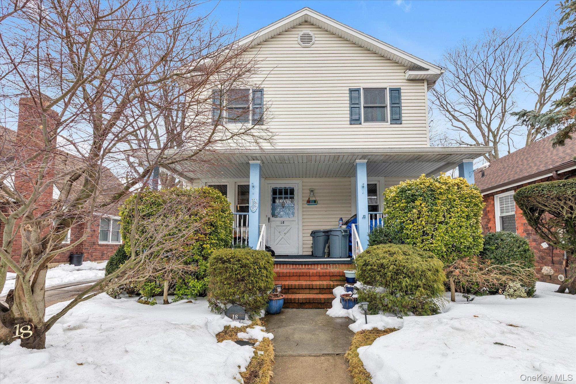 #2 photo, 18 Derby Court, Malverne , NY 11565