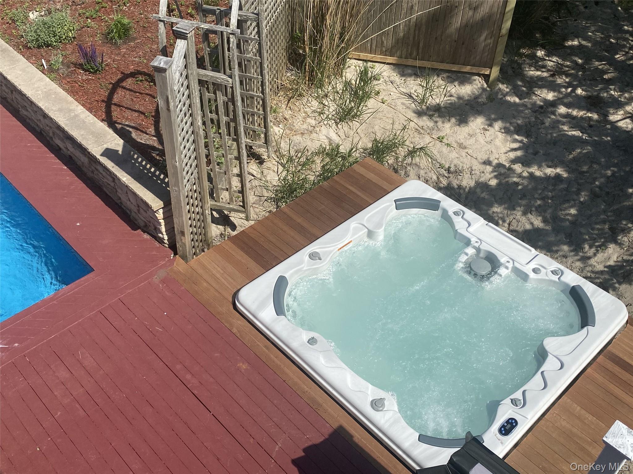 #11 photo, 300 Lewis Walk, সাফোক কাউন্টি Cherry Grove , NY 11782