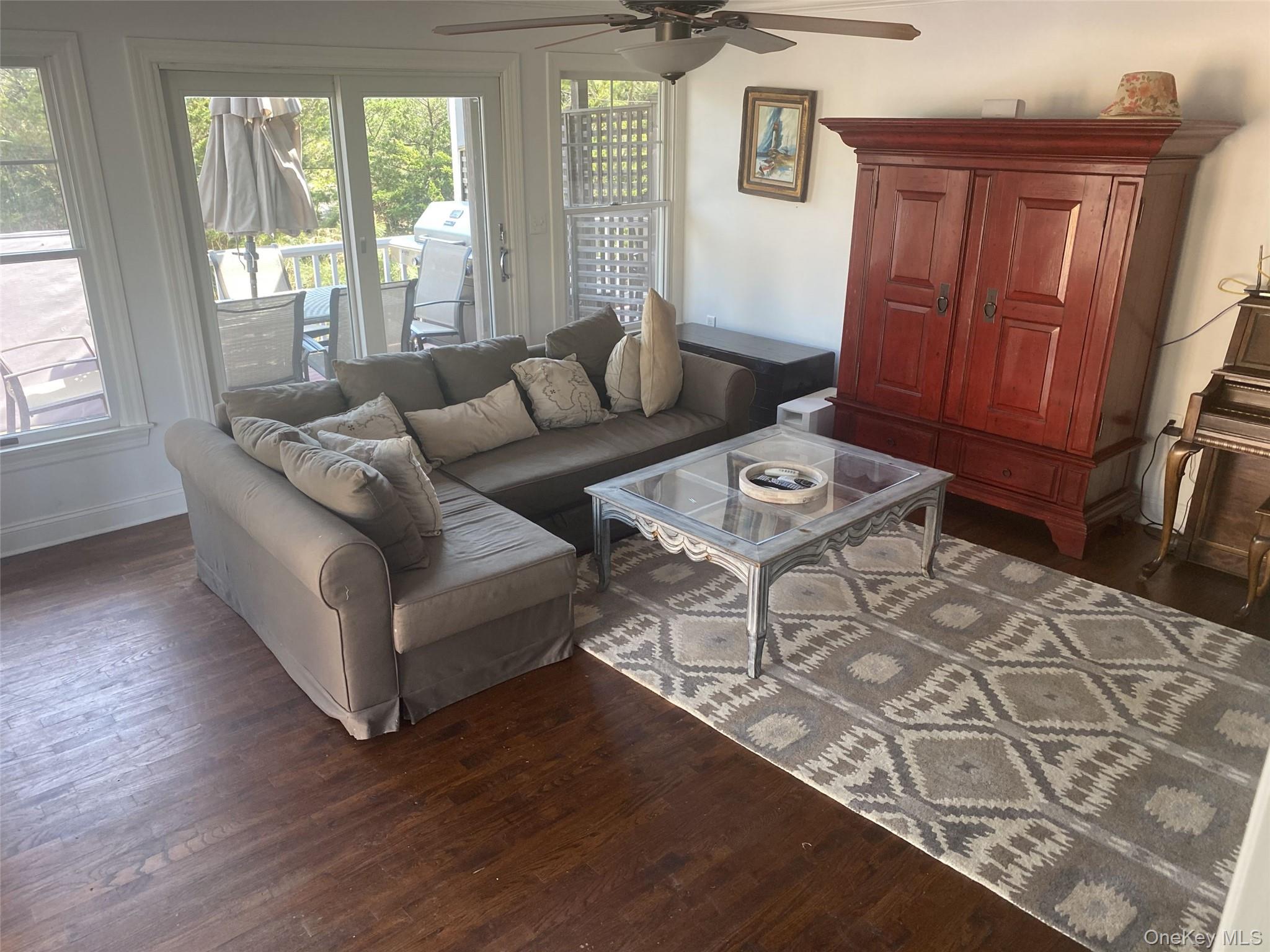 #12 photo, 300 Lewis Walk, সাফোক কাউন্টি Cherry Grove , NY 11782