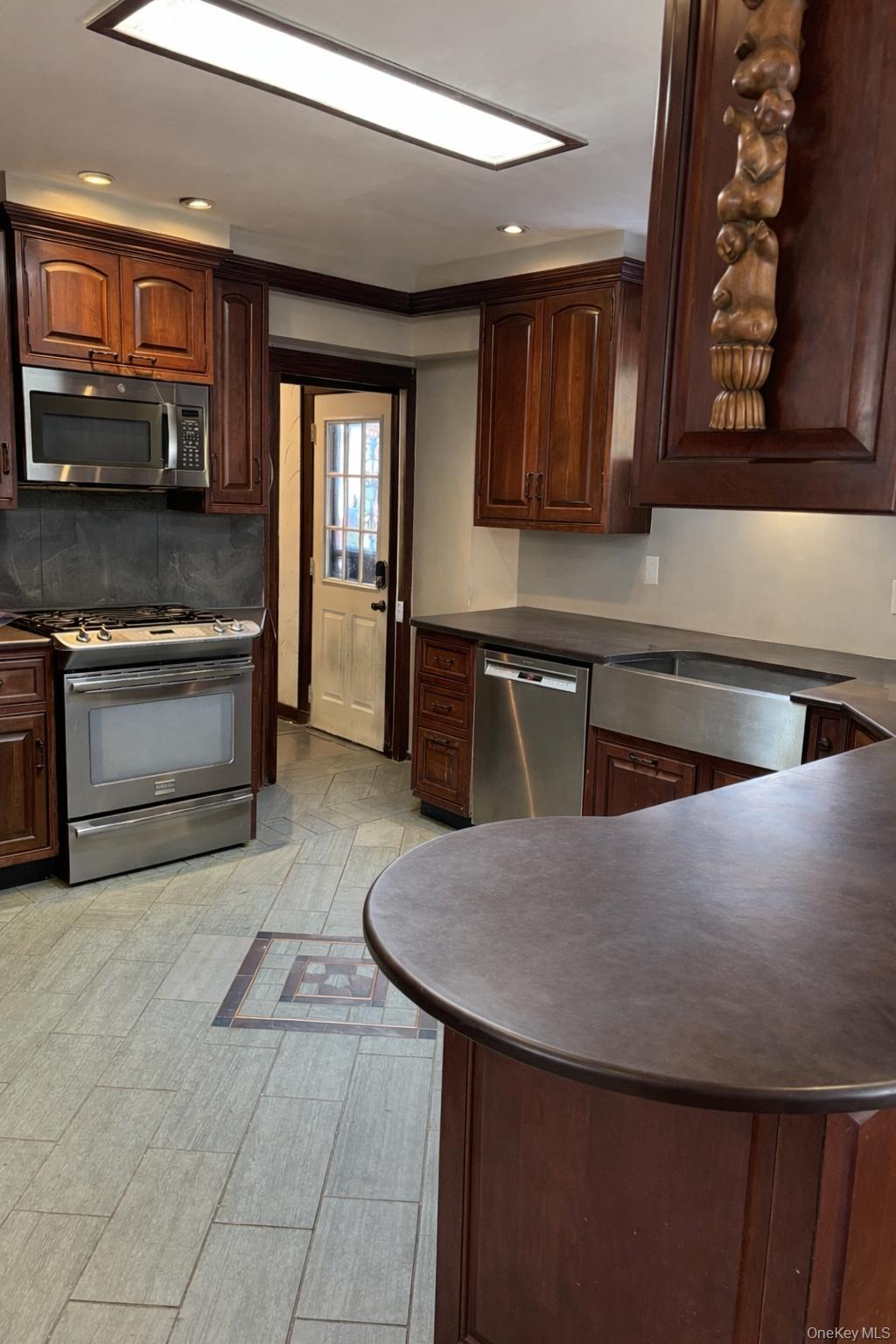 #9 photo, 3 Crestwood Place, 롱 아일랜드 그레이트넥 Great Neck , NY 11024