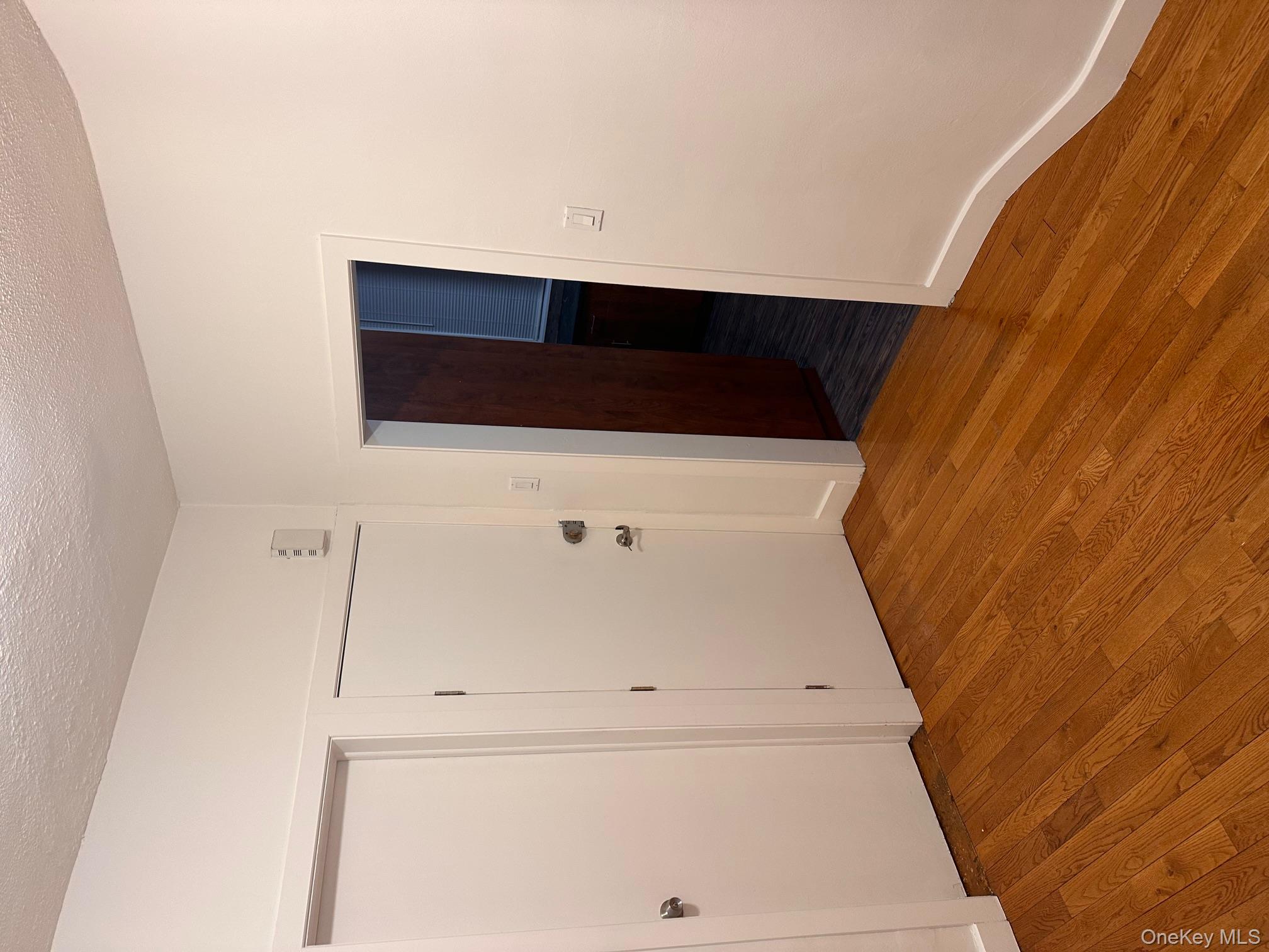 #10 photo, 60-34 56th Road, كوينز Maspeth , NY 11378