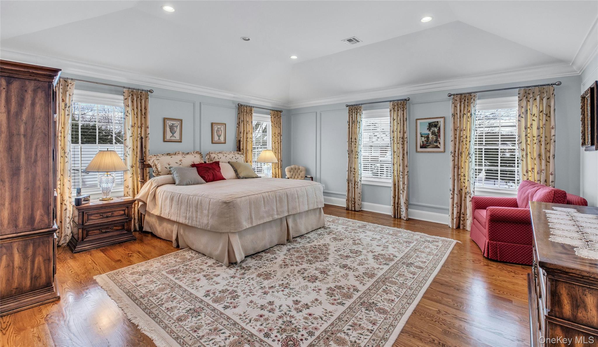 #20 photo, 265 Northwoods Road, Manhasset , NY 11030