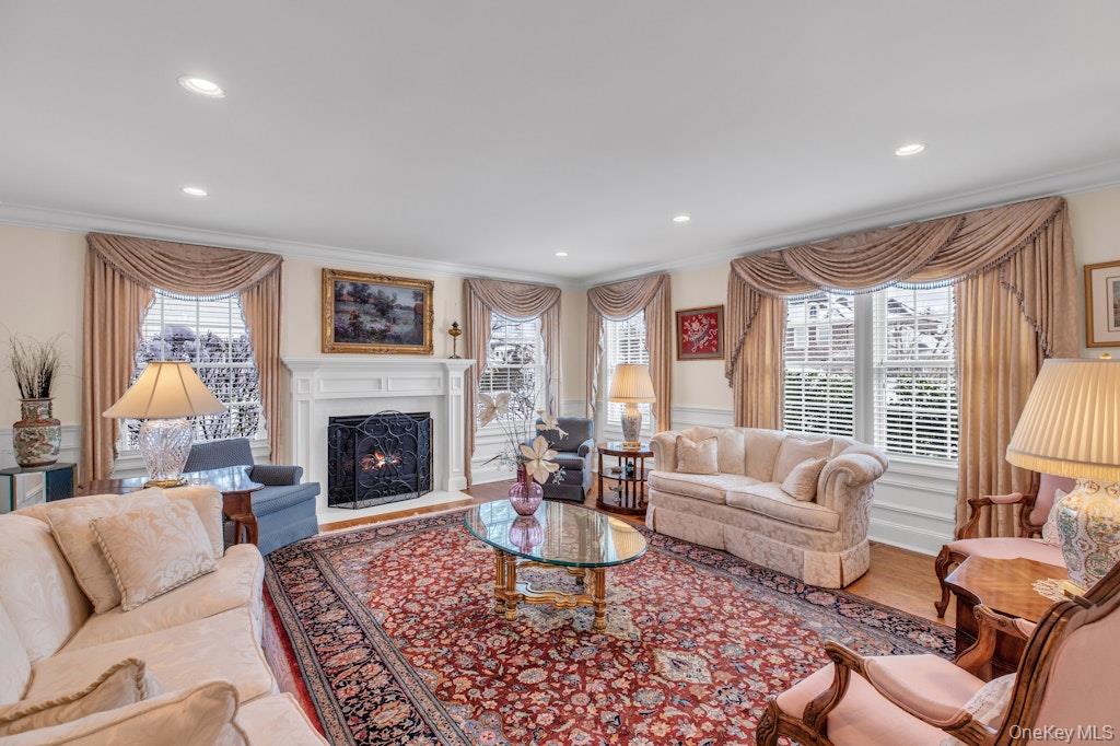 #6 photo, 265 Northwoods Road, Manhasset , NY 11030