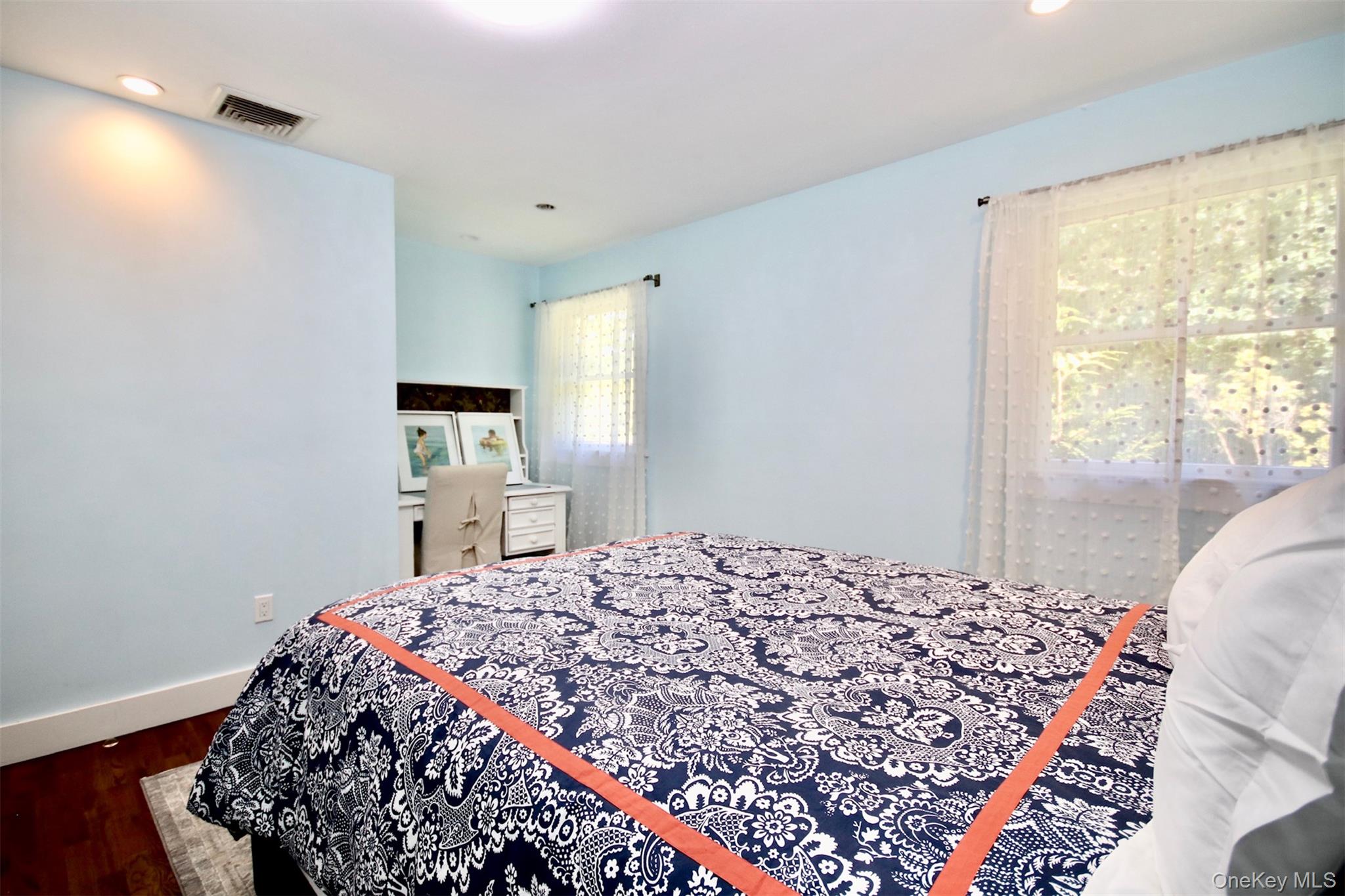 #17 photo, 28 Old Trail Road, מחוז סאפוק Water Mill , NY 11976