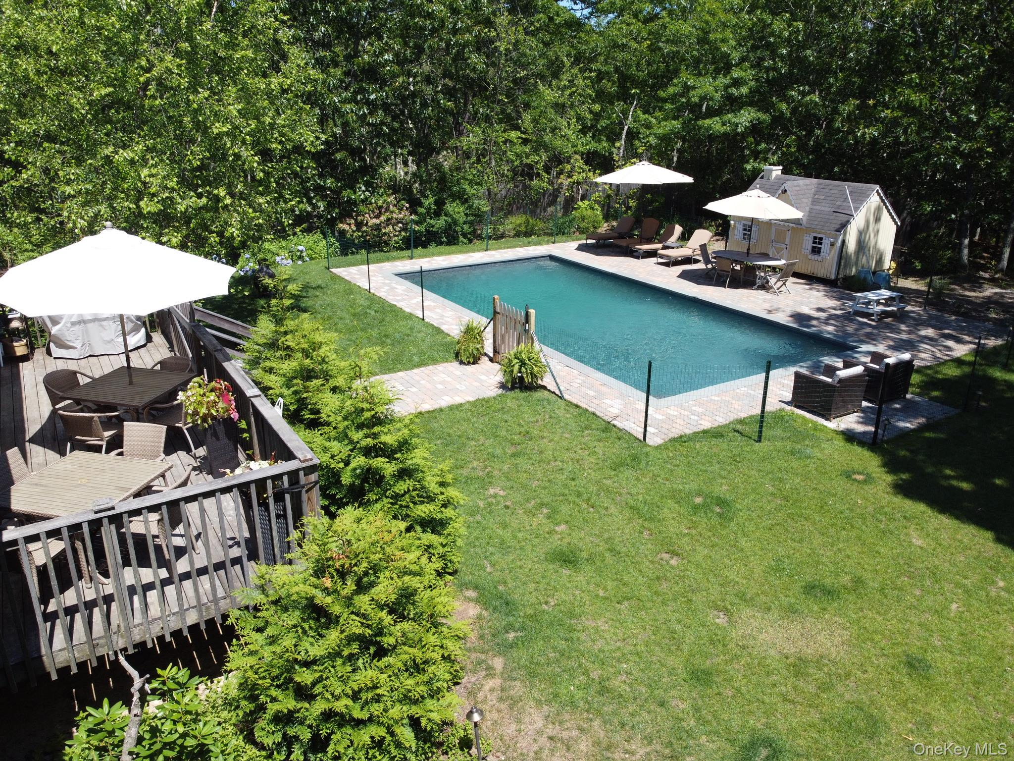 #3 photo, 28 Old Trail Road, מחוז סאפוק Water Mill , NY 11976