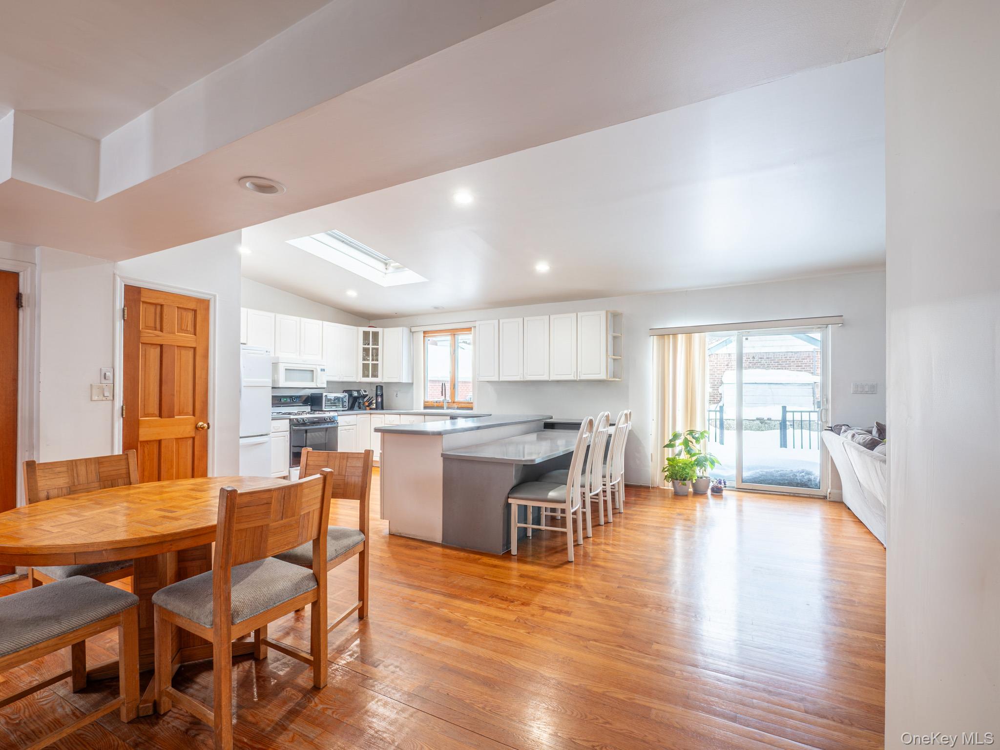 #14 photo, 7531 179th Street, Fresh Meadows , NY 11366