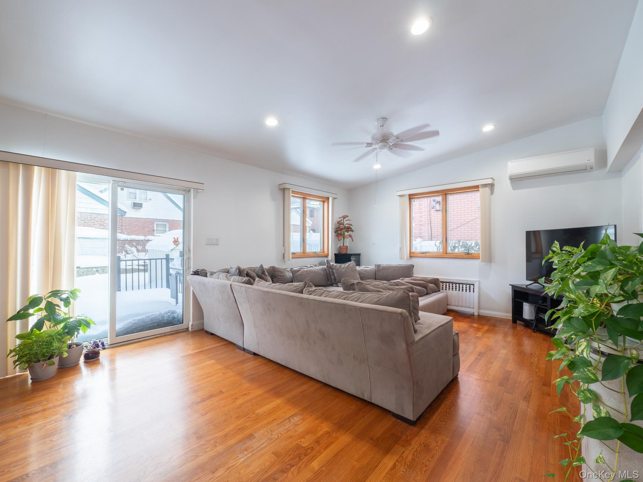 #19 photo, 7531 179th Street, Fresh Meadows , NY 11366