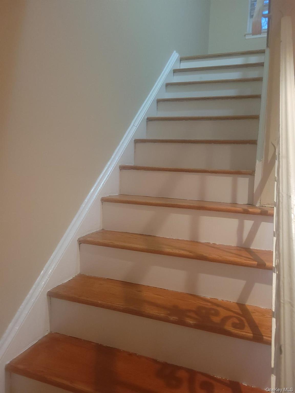 #11 photo, 111 Woodland Hills Road, White Plains , NY 10603