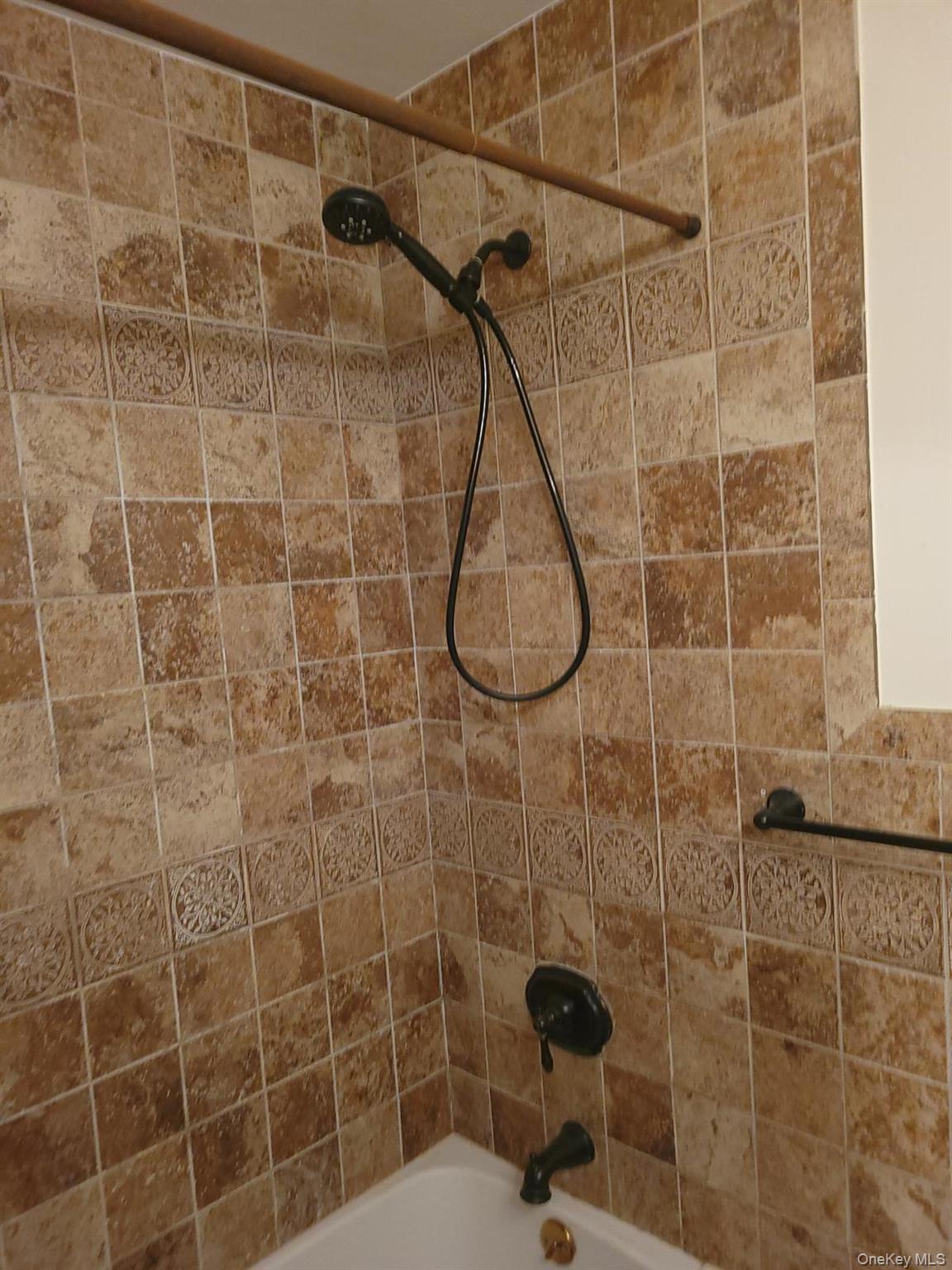 #12 photo, 111 Woodland Hills Road, White Plains , NY 10603