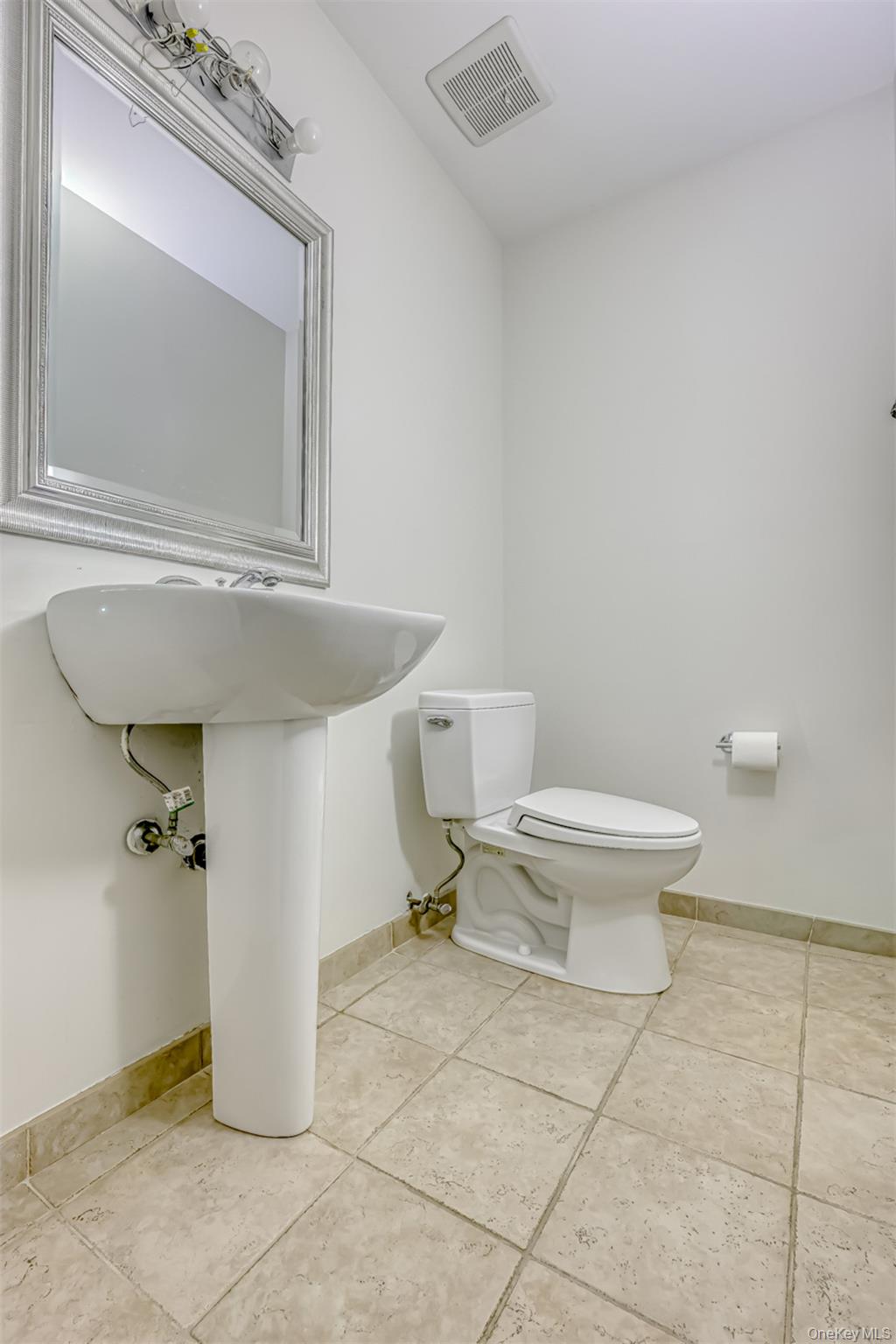 #18 photo, 66 Tamarack Lane, Pomona , NY 10970