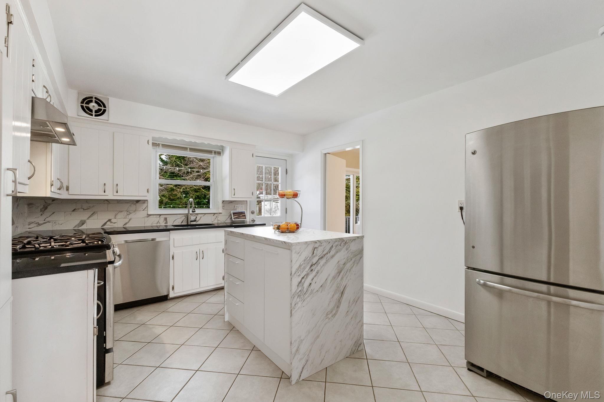 #10 photo, 15 Meadow Place, Rye , NY 10580