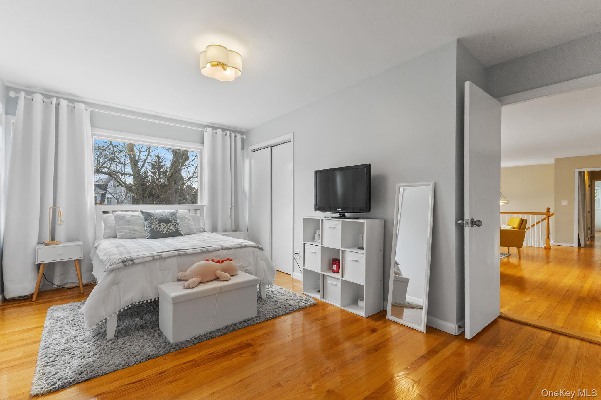 #18 photo, 15 Meadow Place, Rye , NY 10580