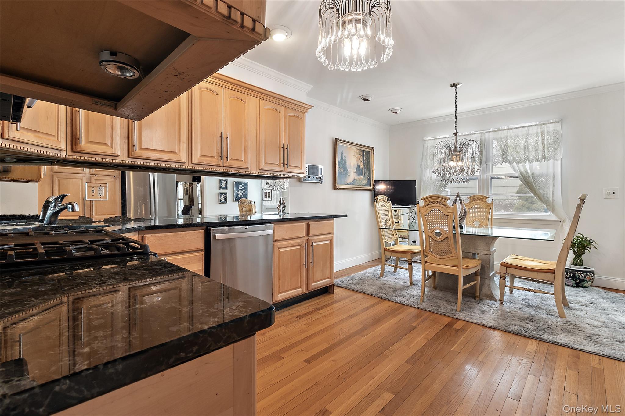 #11 photo, 20 Old Farm Road, Scarsdale , NY 10583