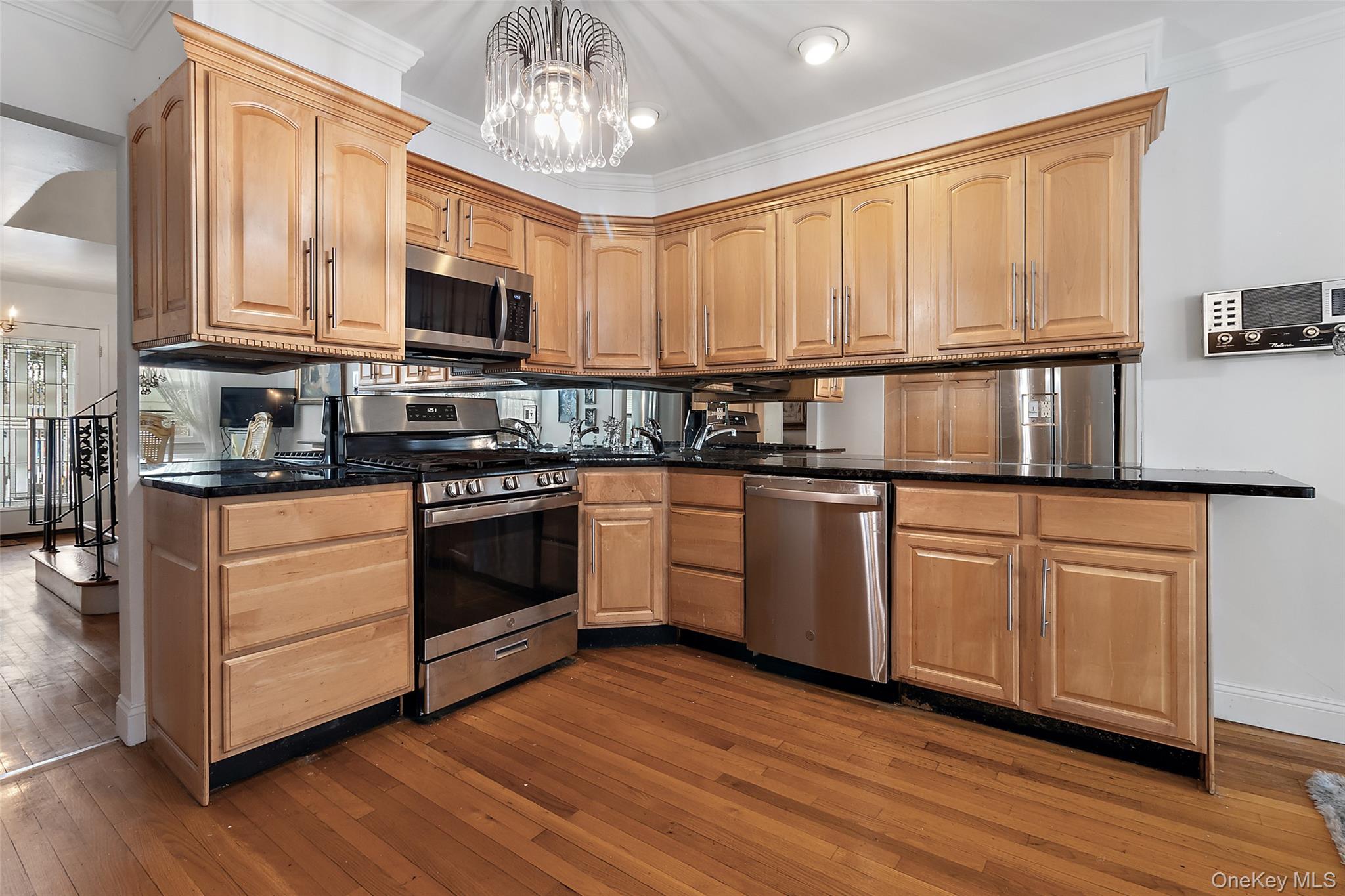 #12 photo, 20 Old Farm Road, Scarsdale , NY 10583