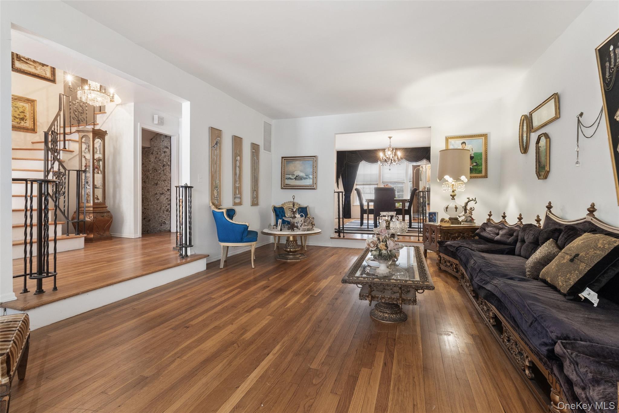 #4 photo, 20 Old Farm Road, Scarsdale , NY 10583