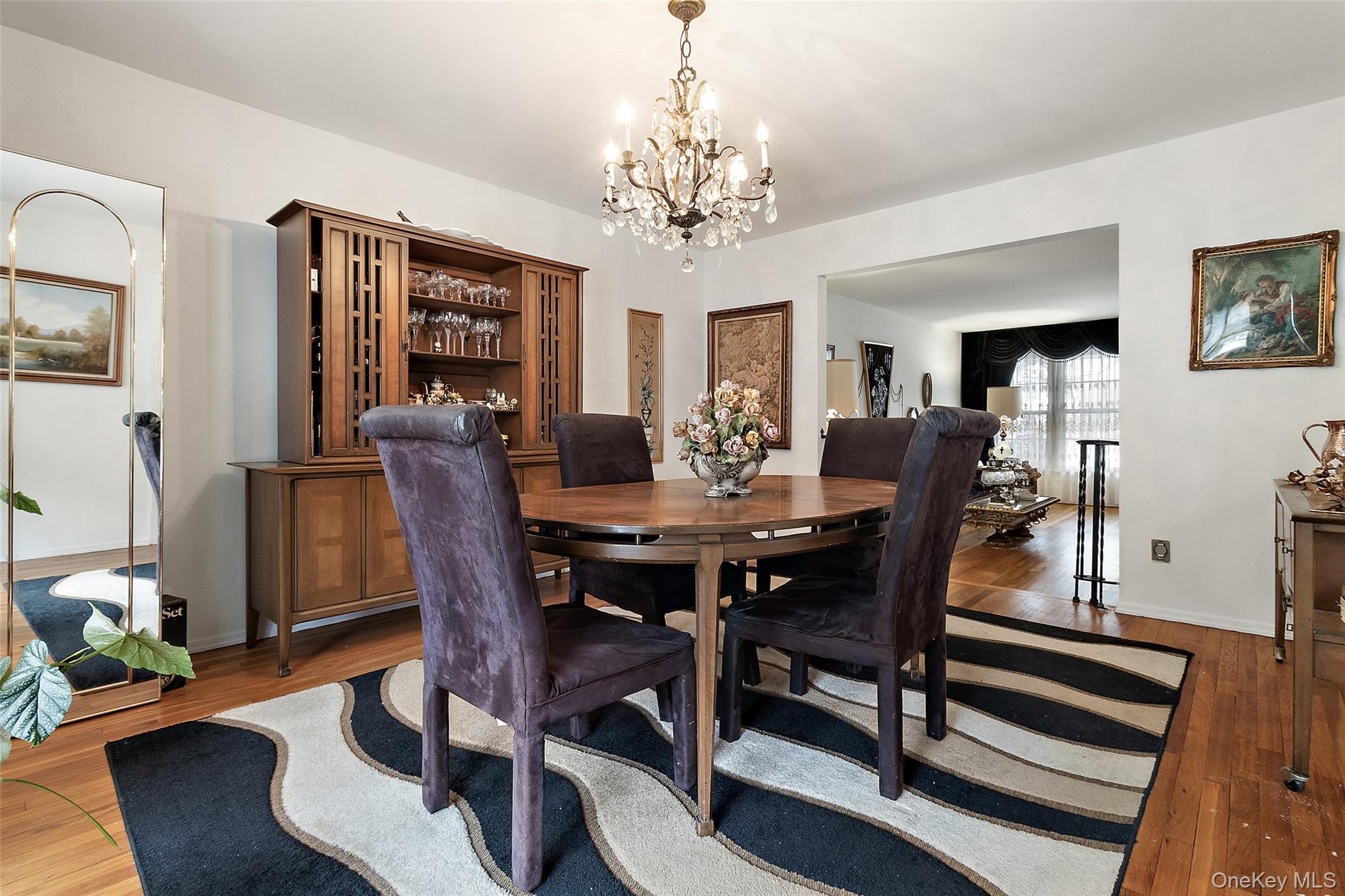 #8 photo, 20 Old Farm Road, Scarsdale , NY 10583