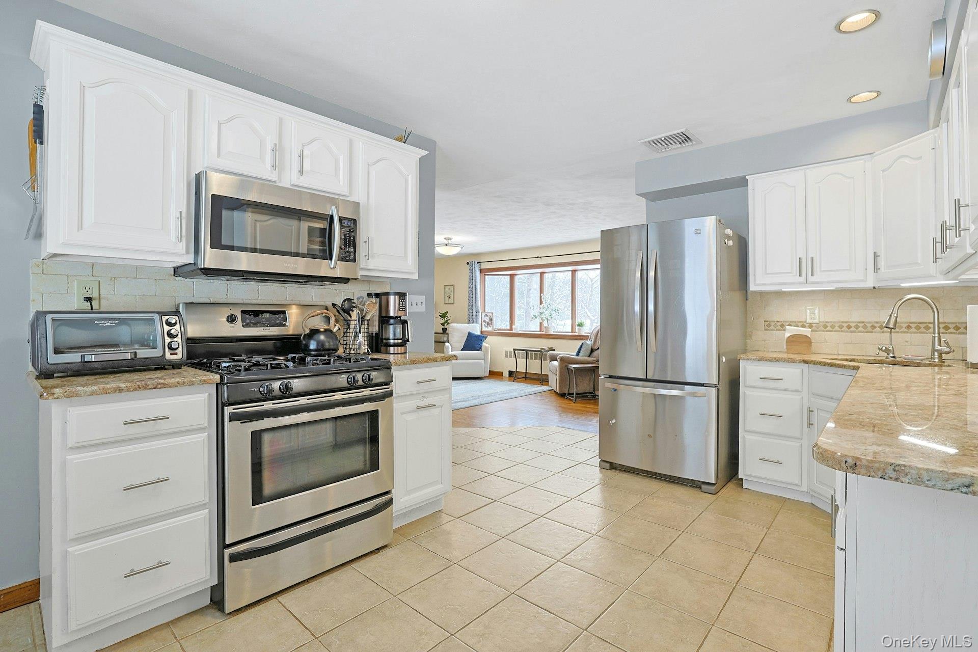 #12 photo, 42 Briarwood Drive, New City , NY 10956