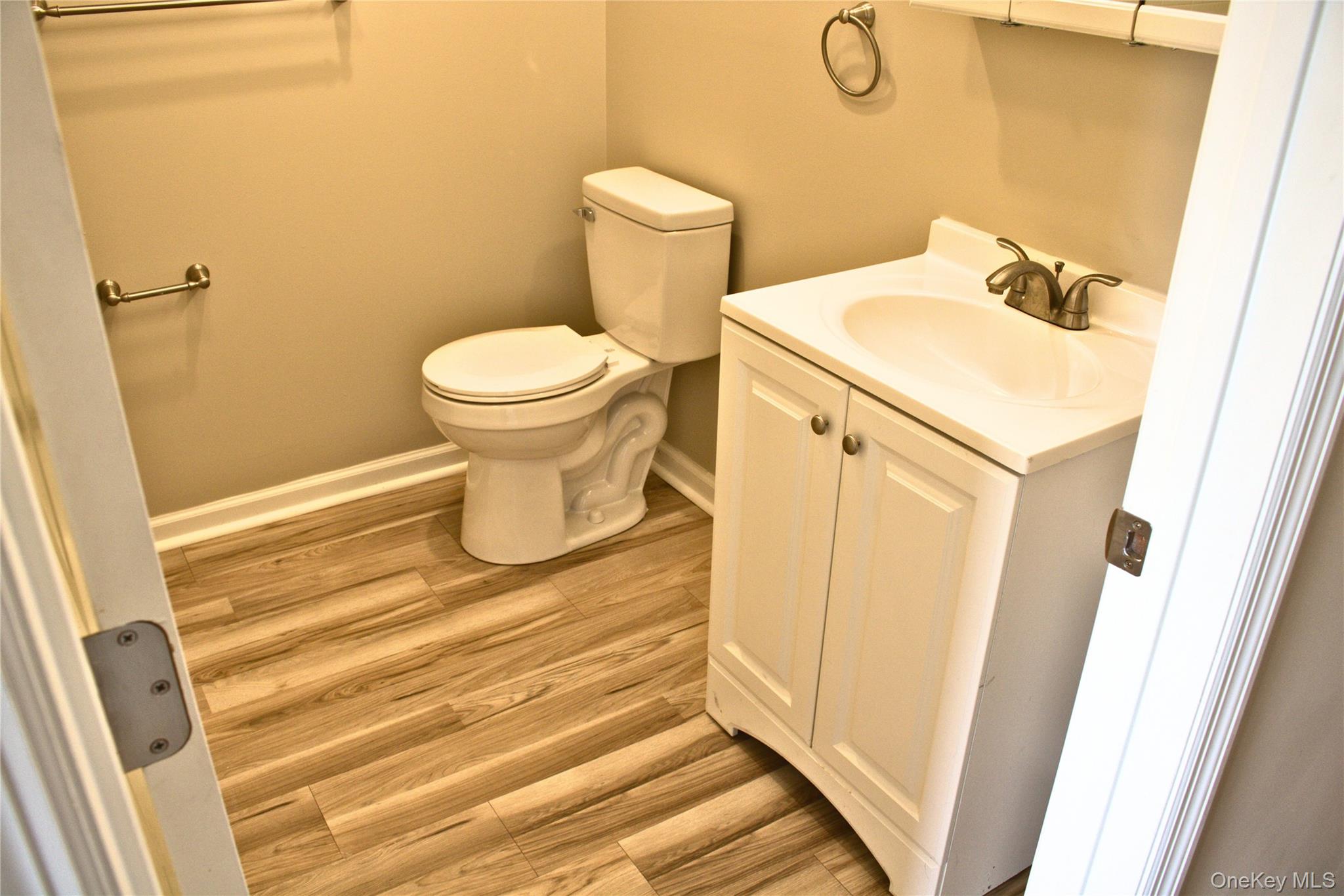 #15 photo, 53 Cornwall Lane, Middletown , NY 10940