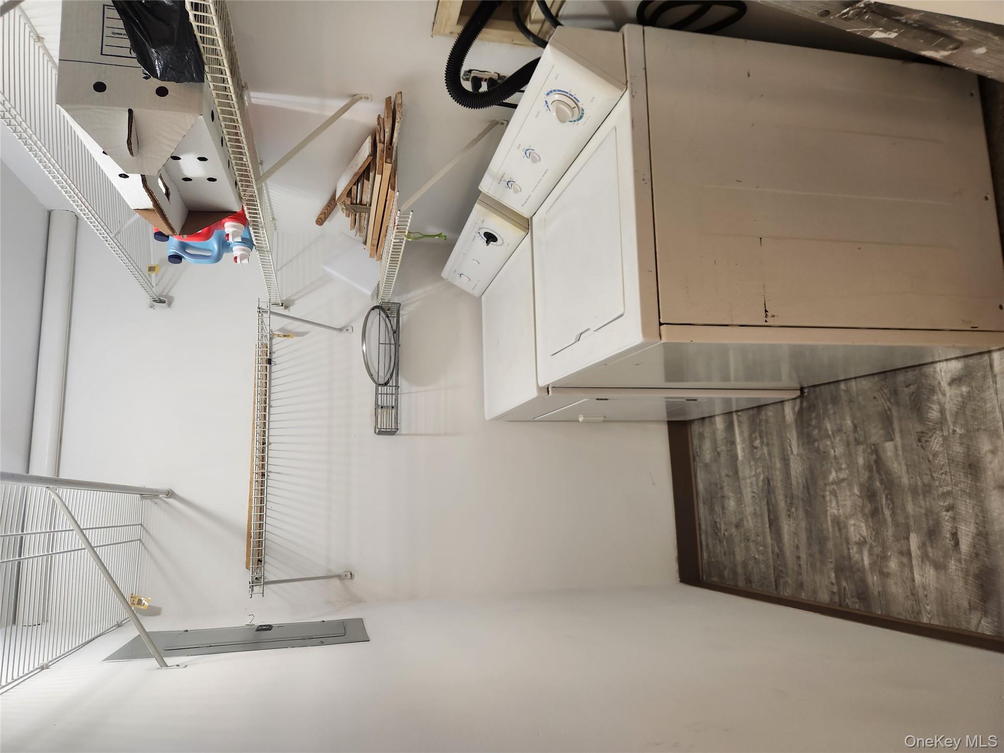 #8 photo, 2087 Daly Avenue, Bronx , NY 10460