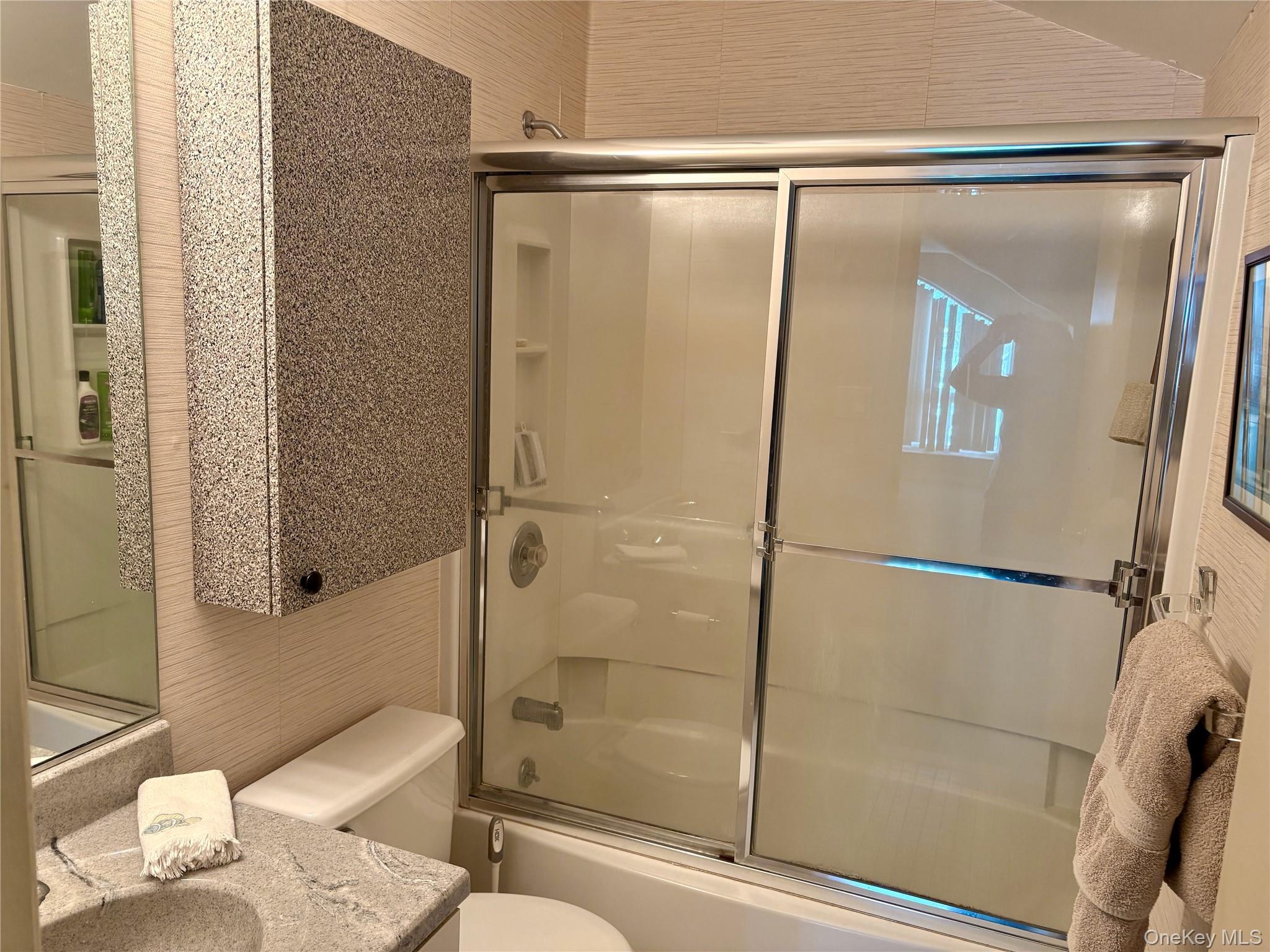 #14 photo, 31 Anchor Street, Freeport , NY 11520