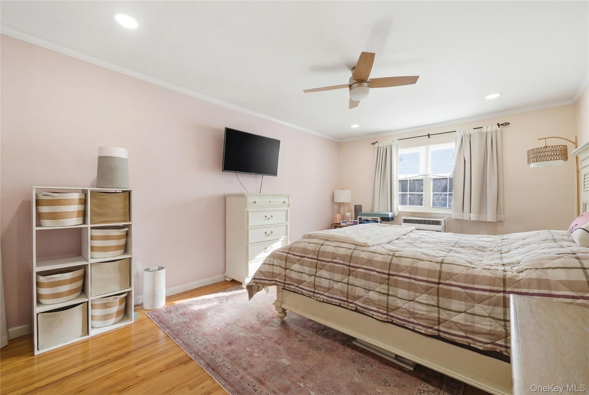 #16 photo, 4743 Wilshire Lane, Oakdale , NY 11769