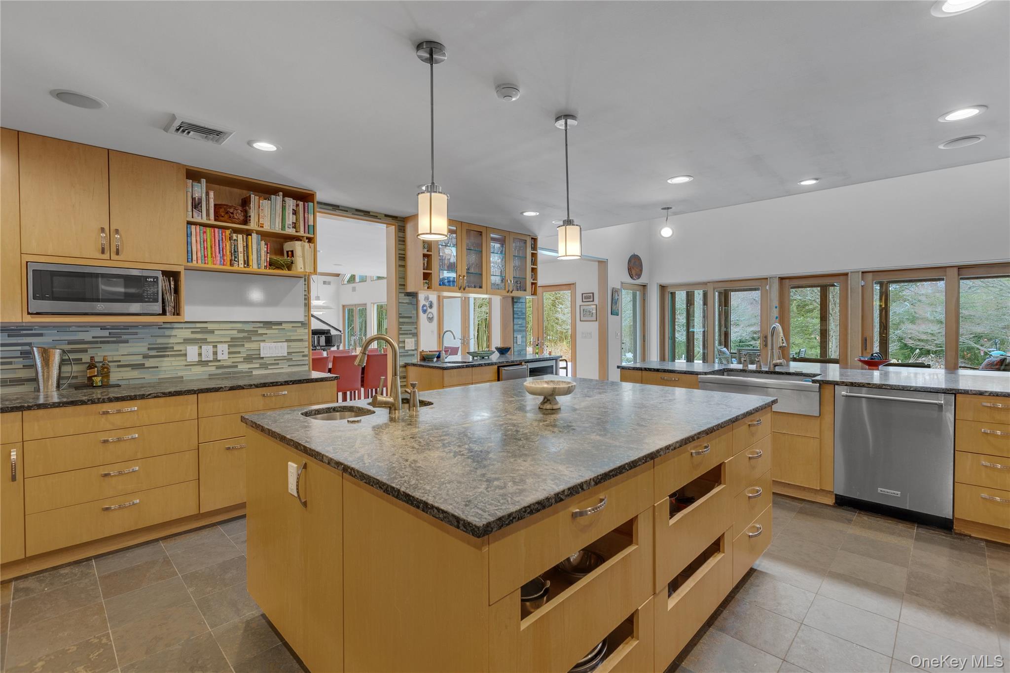 #12 photo, 46 Locust Lane, Northport , NY 11768