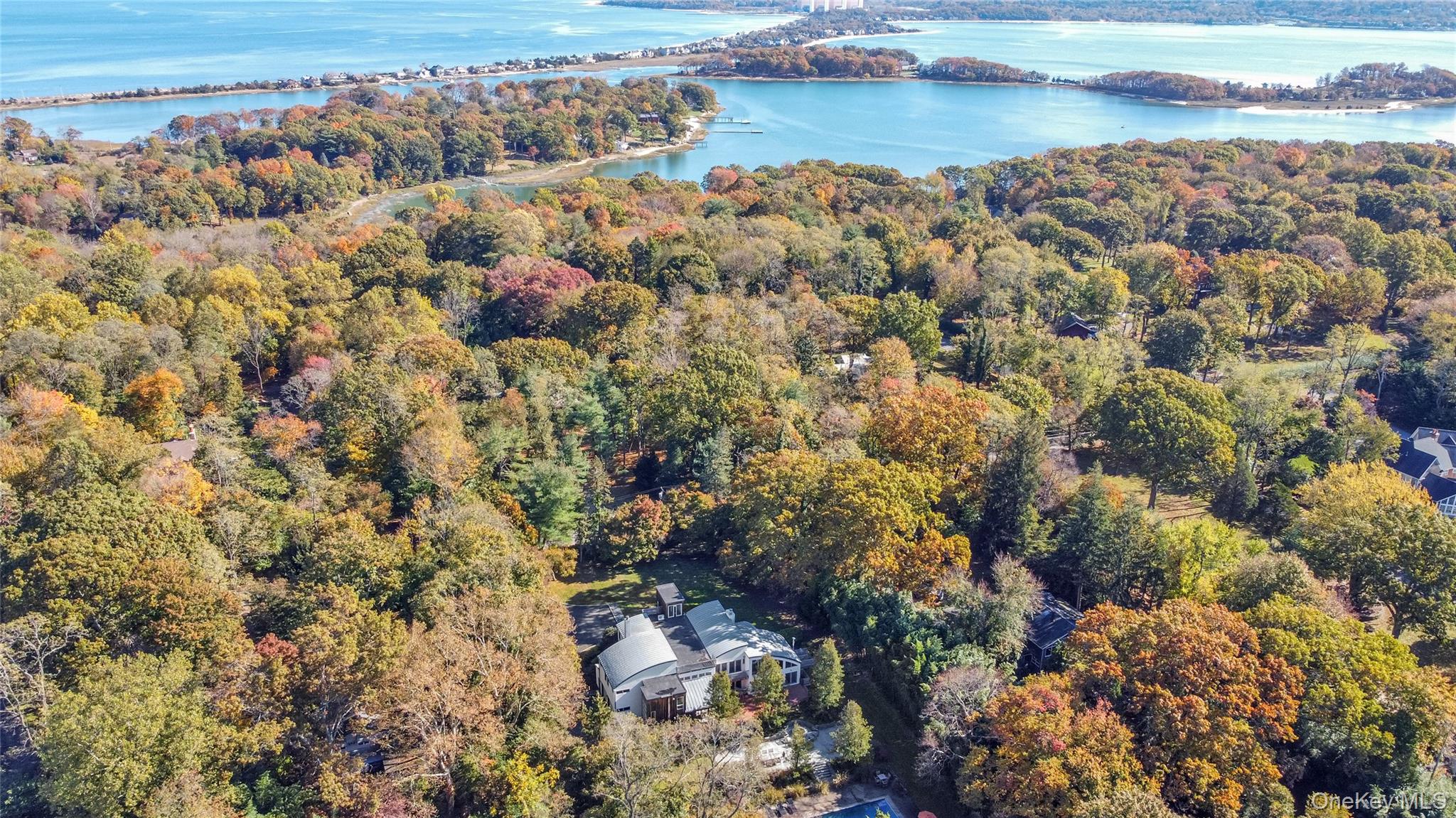 #3 photo, 46 Locust Lane, Northport , NY 11768