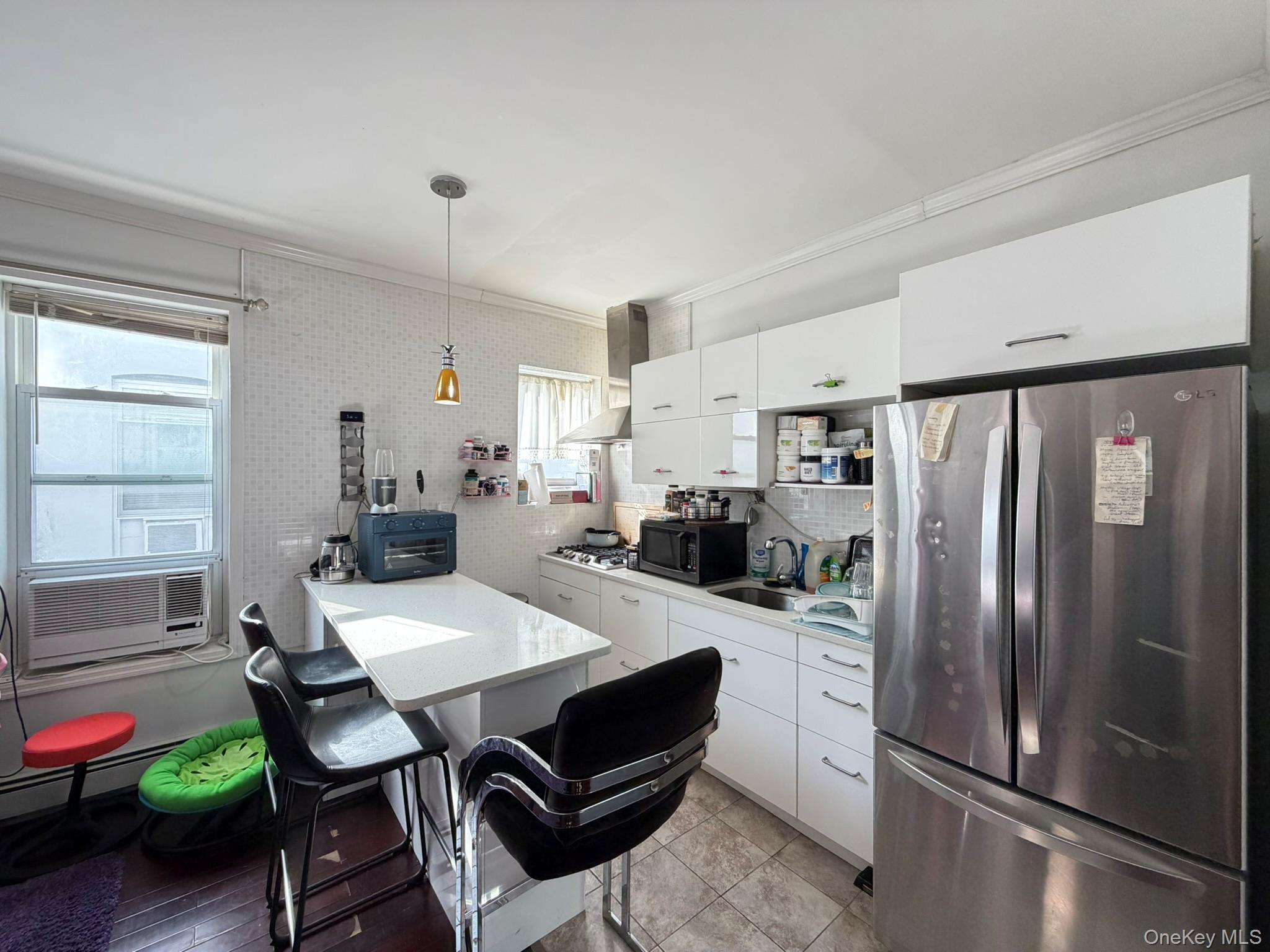 #6 photo, 54-35 69th Lane, كوينز Maspeth , NY 11378