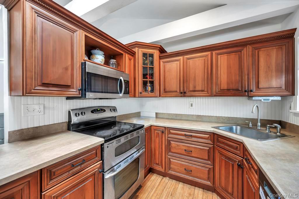 #15 photo, 427 Helene Avenue, Shirley , NY 11967