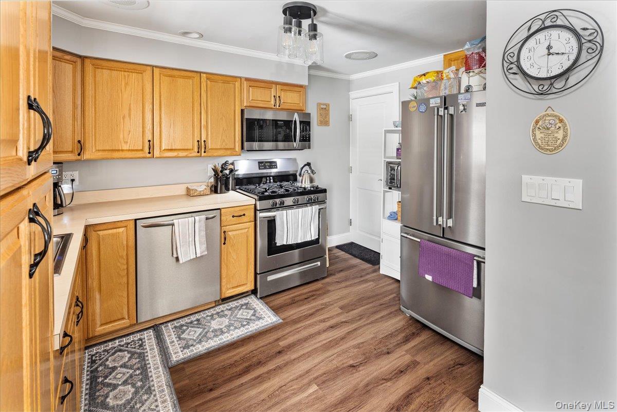 #14 photo, 170 Birch Hill Road, Locust Valley , NY 11560