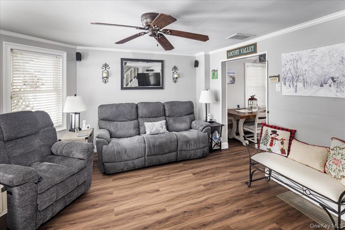 #8 photo, 170 Birch Hill Road, Locust Valley , NY 11560