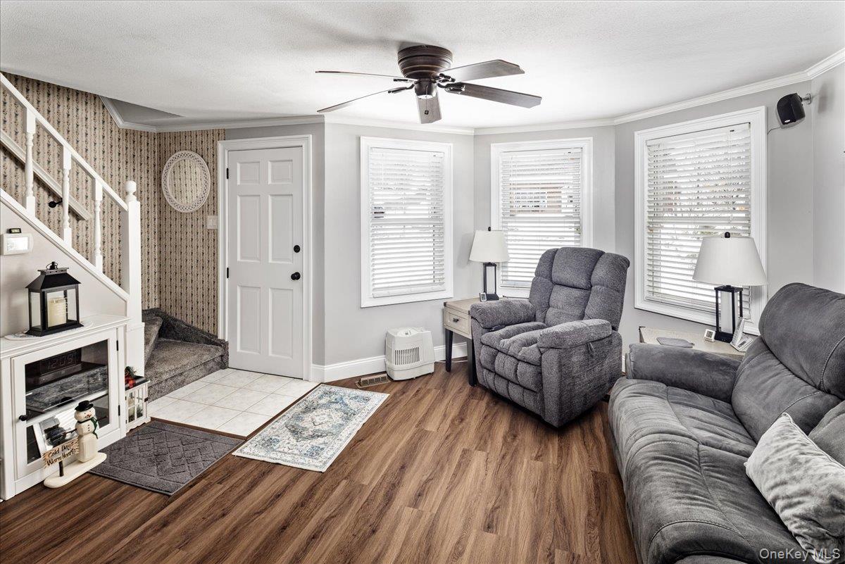 #9 photo, 170 Birch Hill Road, Locust Valley , NY 11560