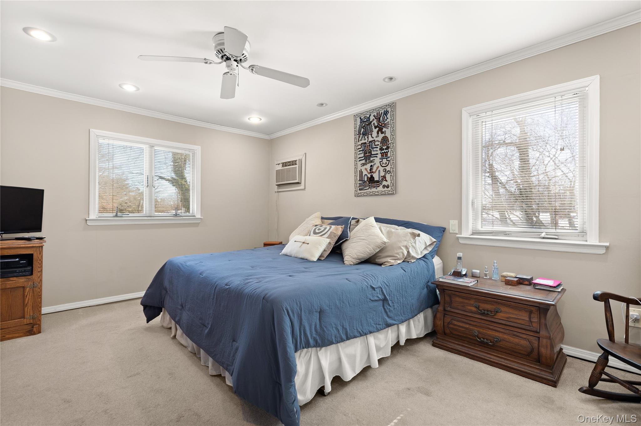 #12 photo, 24 King Avenue, Melville , NY 11747