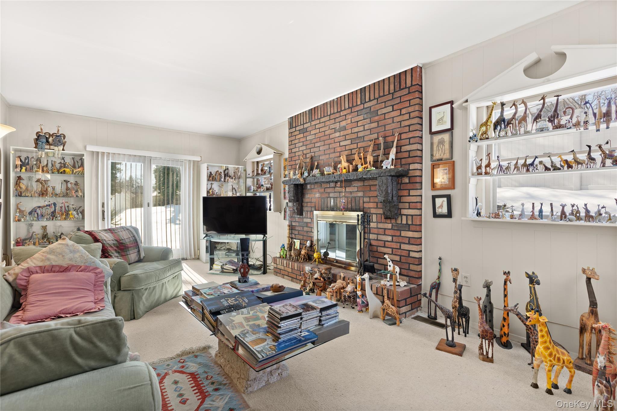 #20 photo, 24 King Avenue, Melville , NY 11747