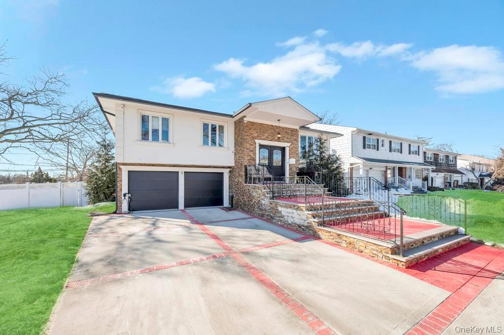 #3 photo, 2 Valley Greens Drive, Valley Stream , NY 11581