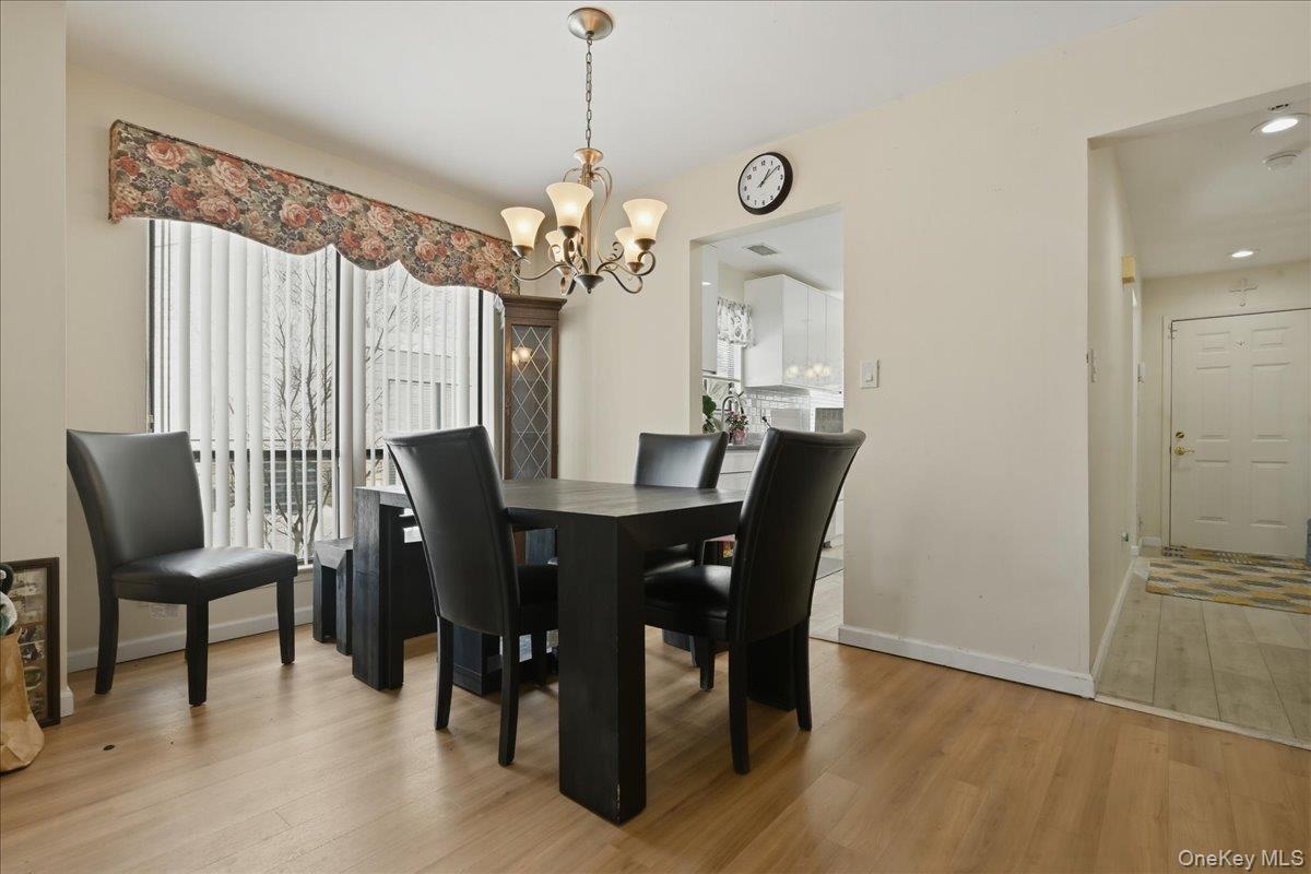 #10 photo, 31 Stanford Court, Wantagh , NY 11793