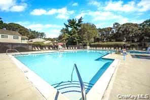 #17 photo, 224 Springmeadow Drive, Holbrook , NY 11741