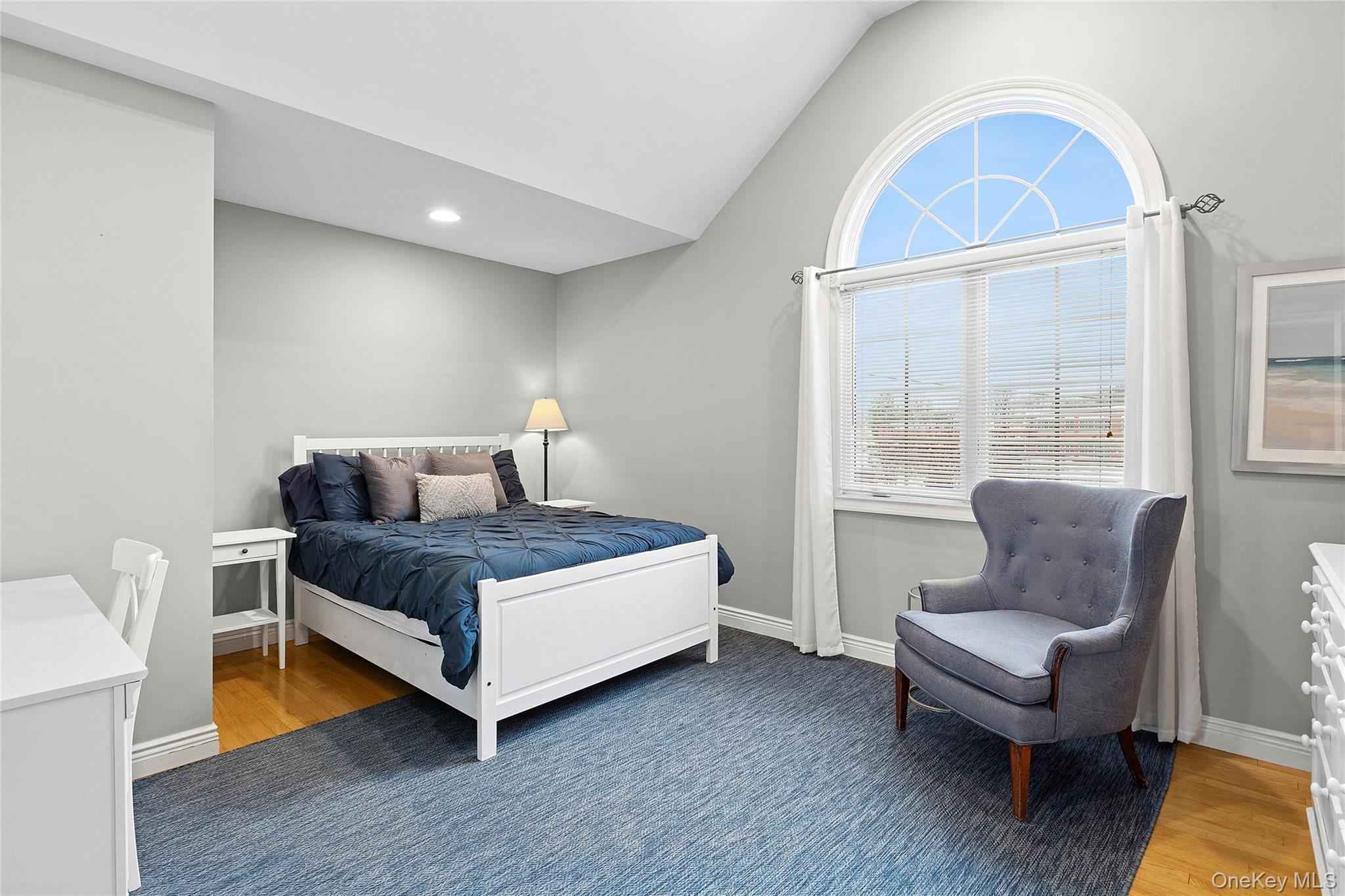 #19 photo, 922 Leeds Drive, North Bellmore , NY 11710