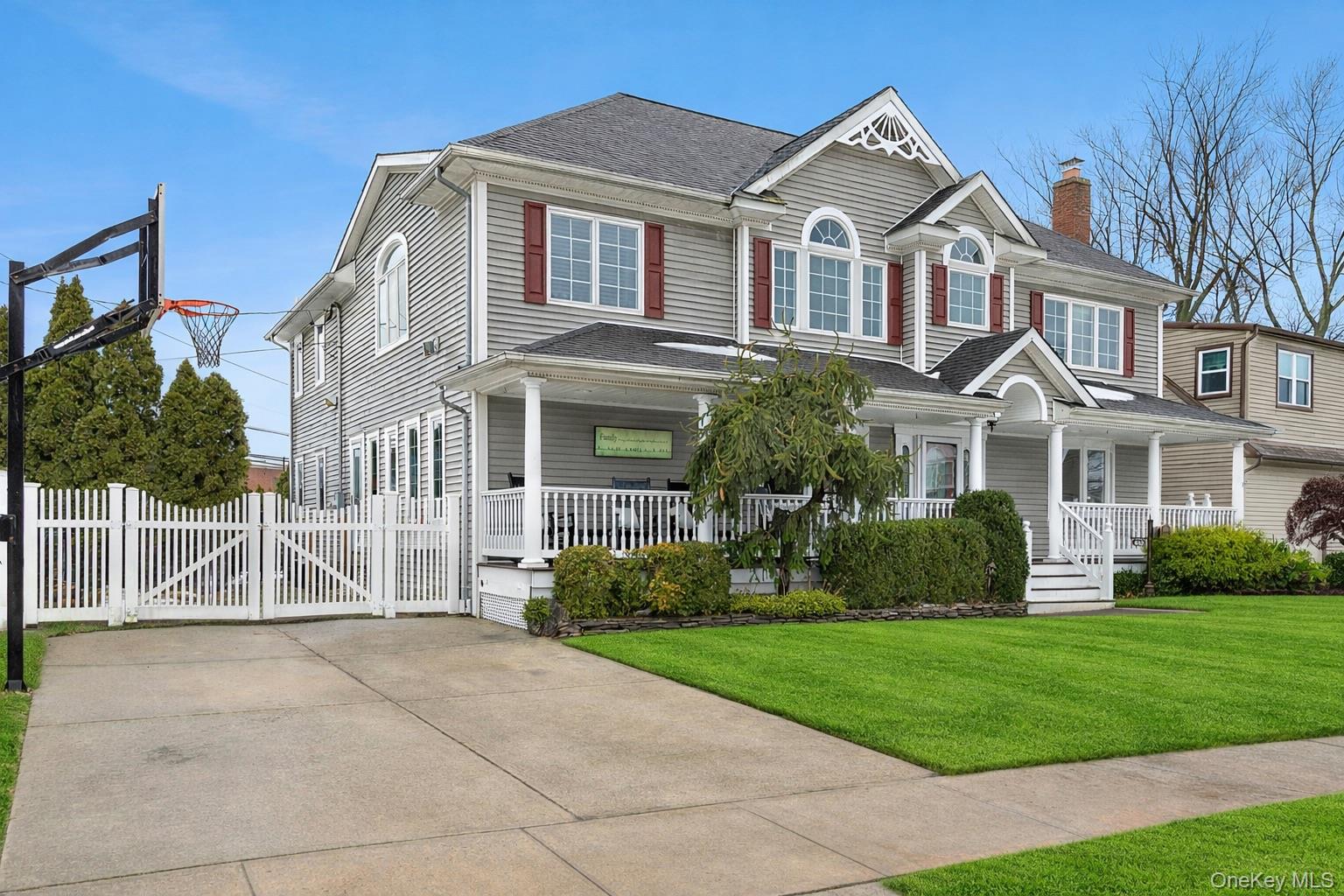 #2 photo, 922 Leeds Drive, North Bellmore , NY 11710