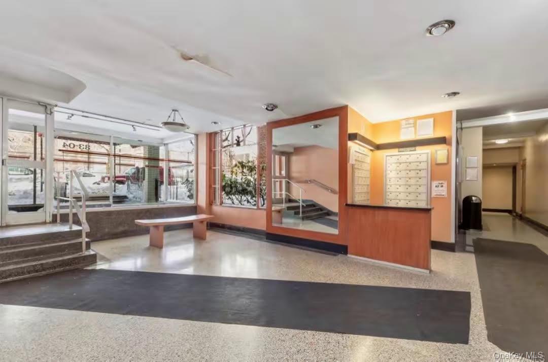 #10 photo, 3304 93rd Street, 뉴욕퀸즈 Jackson Heights , NY 11372