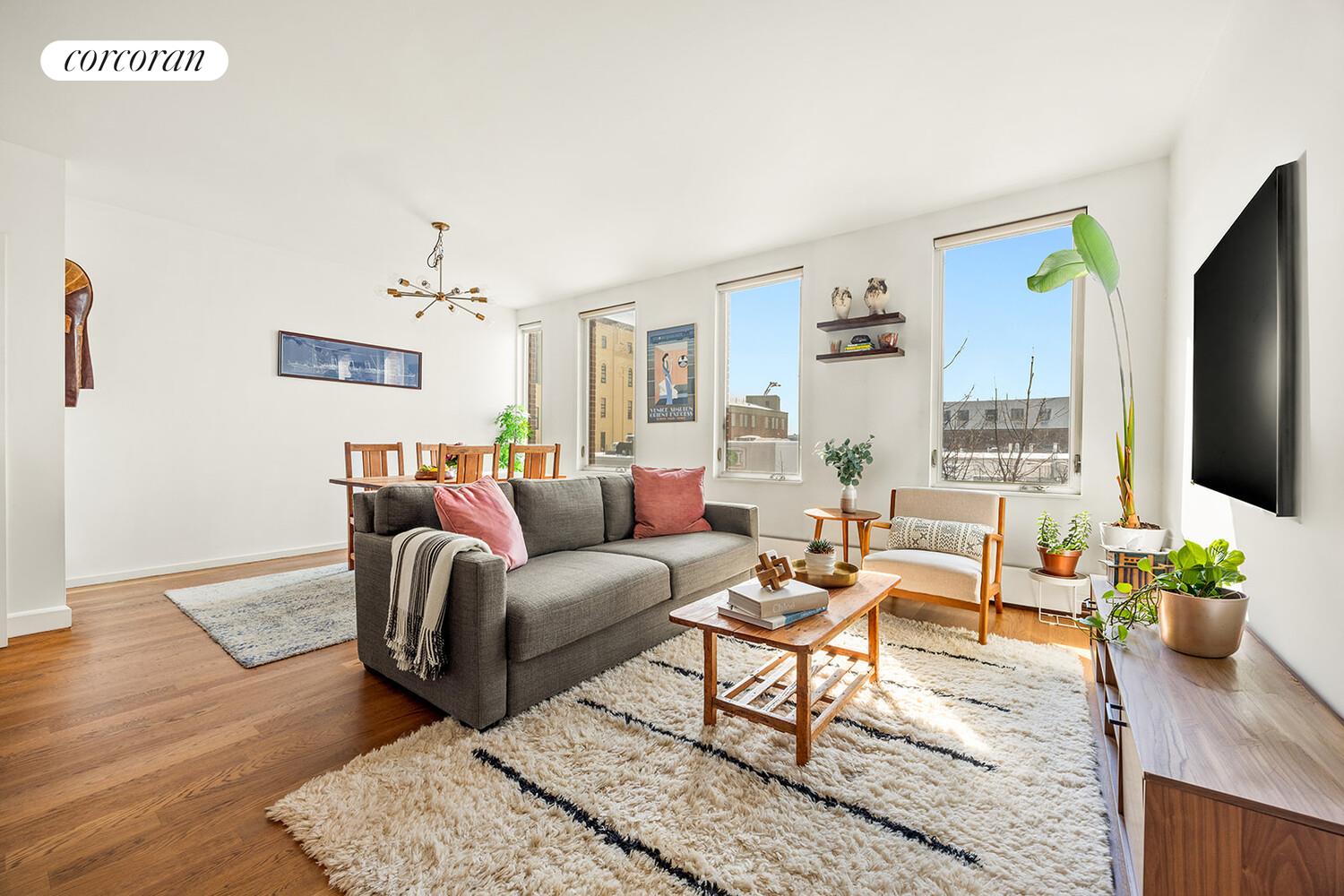 #1 photo, 109 3RD Street, ब्रुकलीन Carroll Gardens , NY 11231