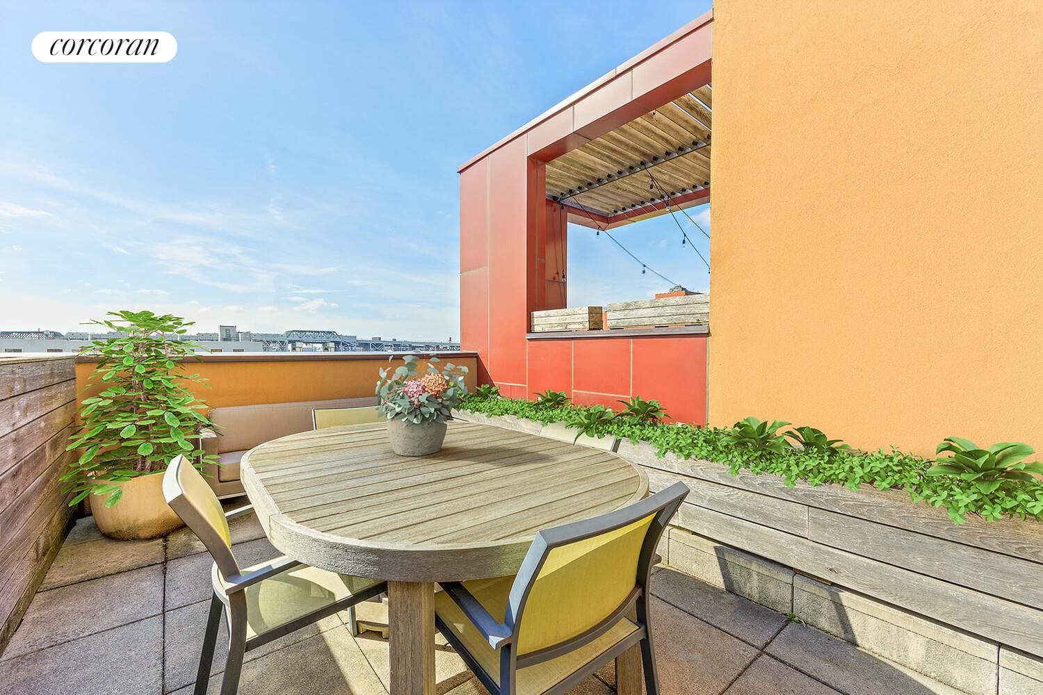 #10 photo, 109 3RD Street, ब्रुकलीन Carroll Gardens , NY 11231