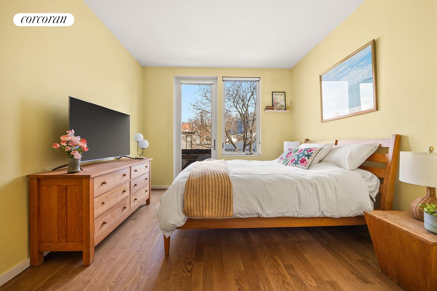 #6 photo, 109 3RD Street, ब्रुकलीन Carroll Gardens , NY 11231